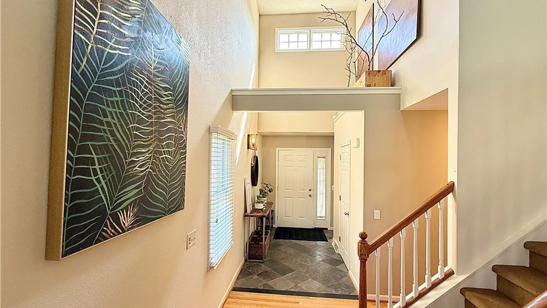 Property at 132 Berwick Lane, Amherst, NY 14051 5