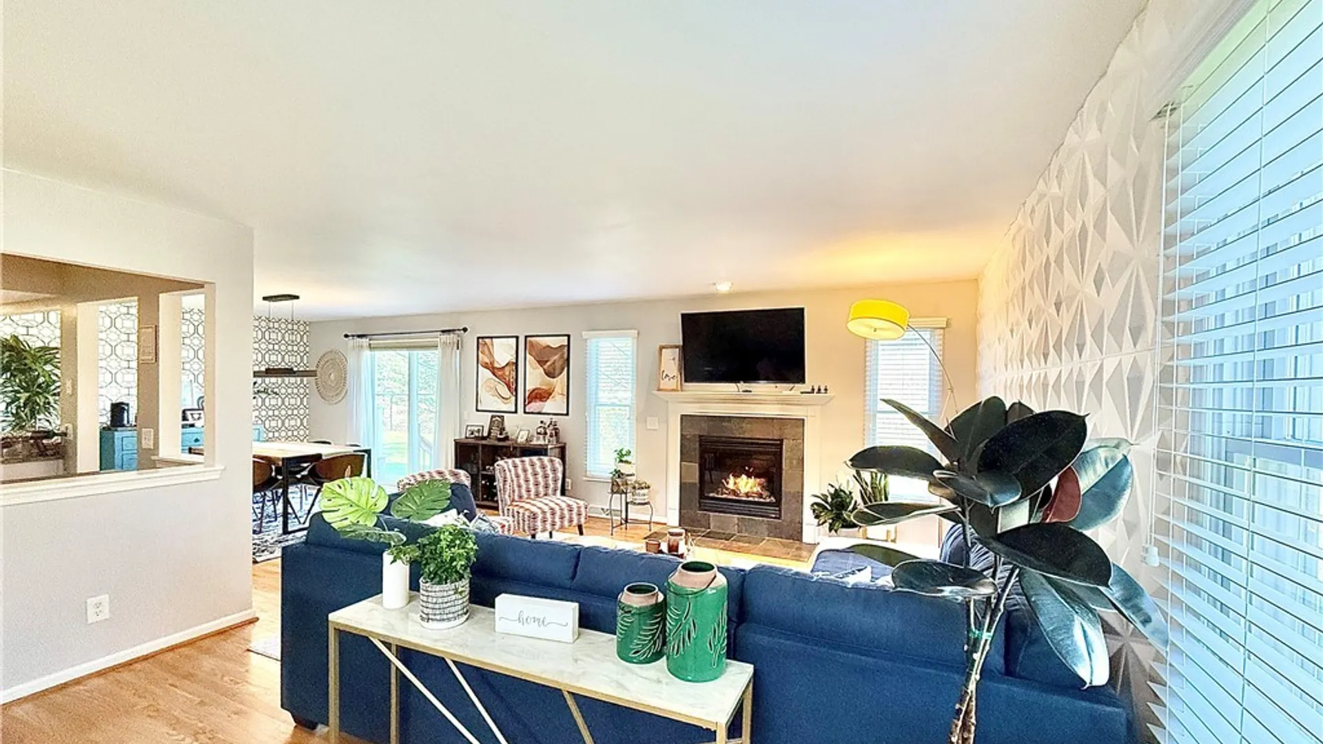 Property at 132 Berwick Lane, Amherst, NY 14051 7