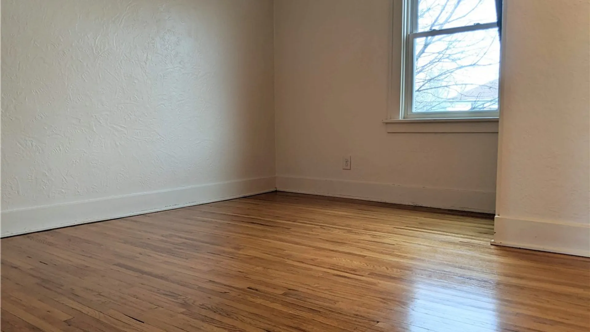 Property at 264 Saint Lawrence Avenue, Buffalo, NY 14216 21