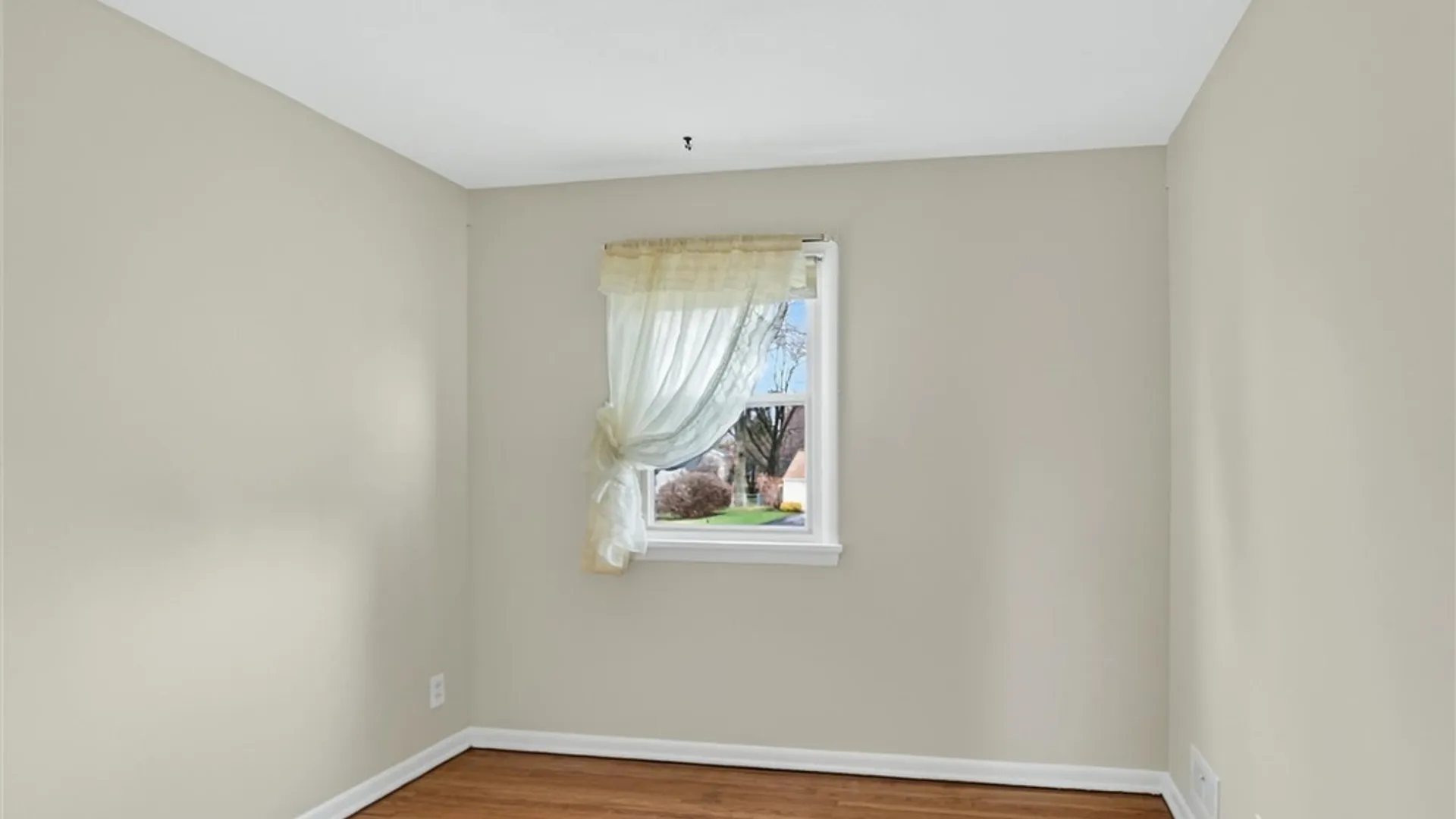 Property at 157 Garden Parkway, Henrietta, NY 14467 15