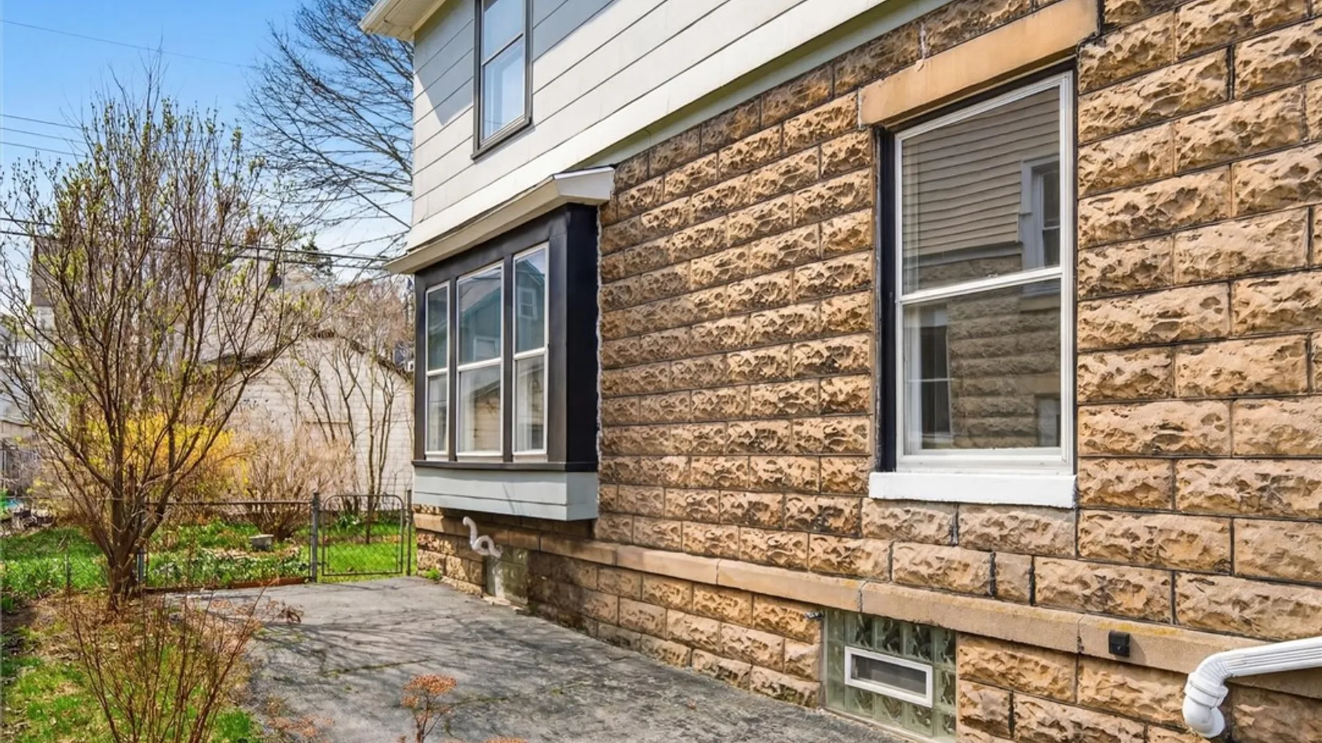 Property at 521 Benton Street, Rochester, NY 14620 3