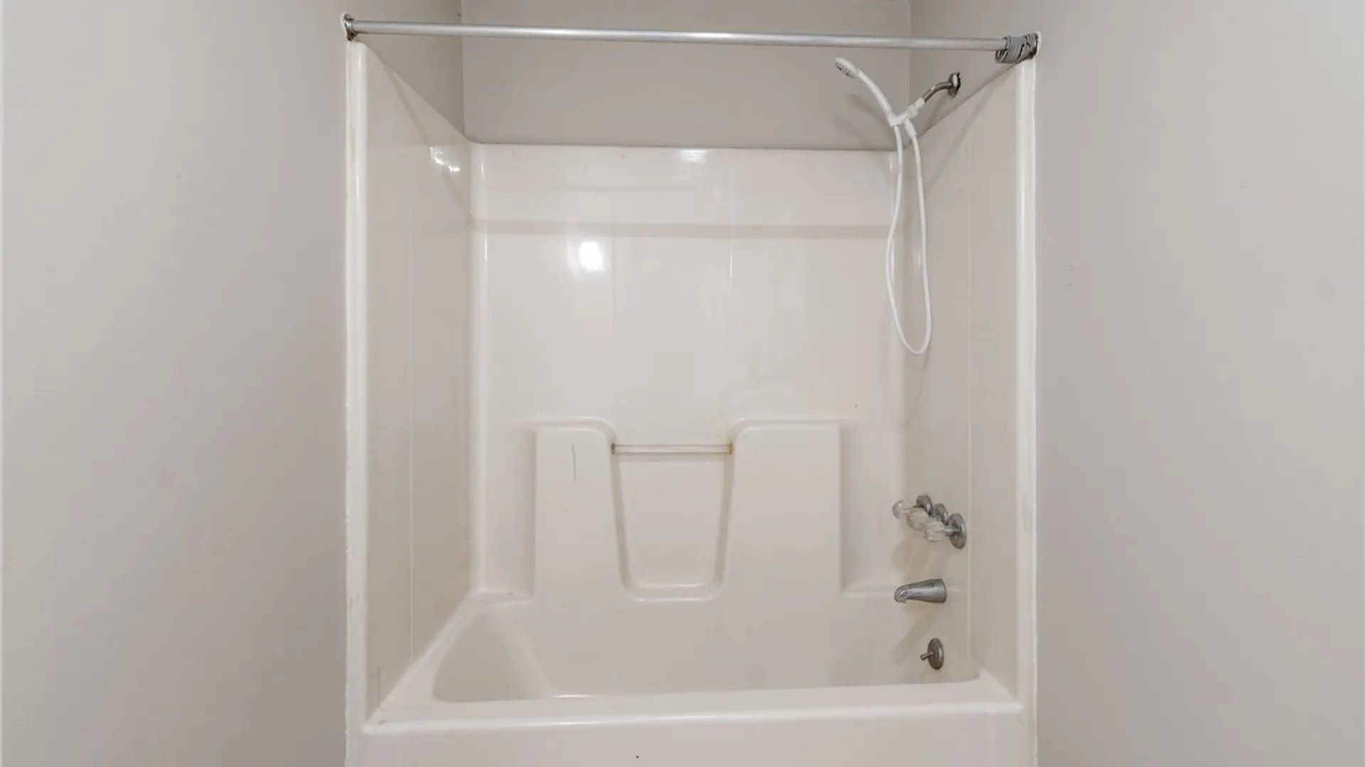 Property at 7721 McMullen Rd, Sodus, NY 14489 17