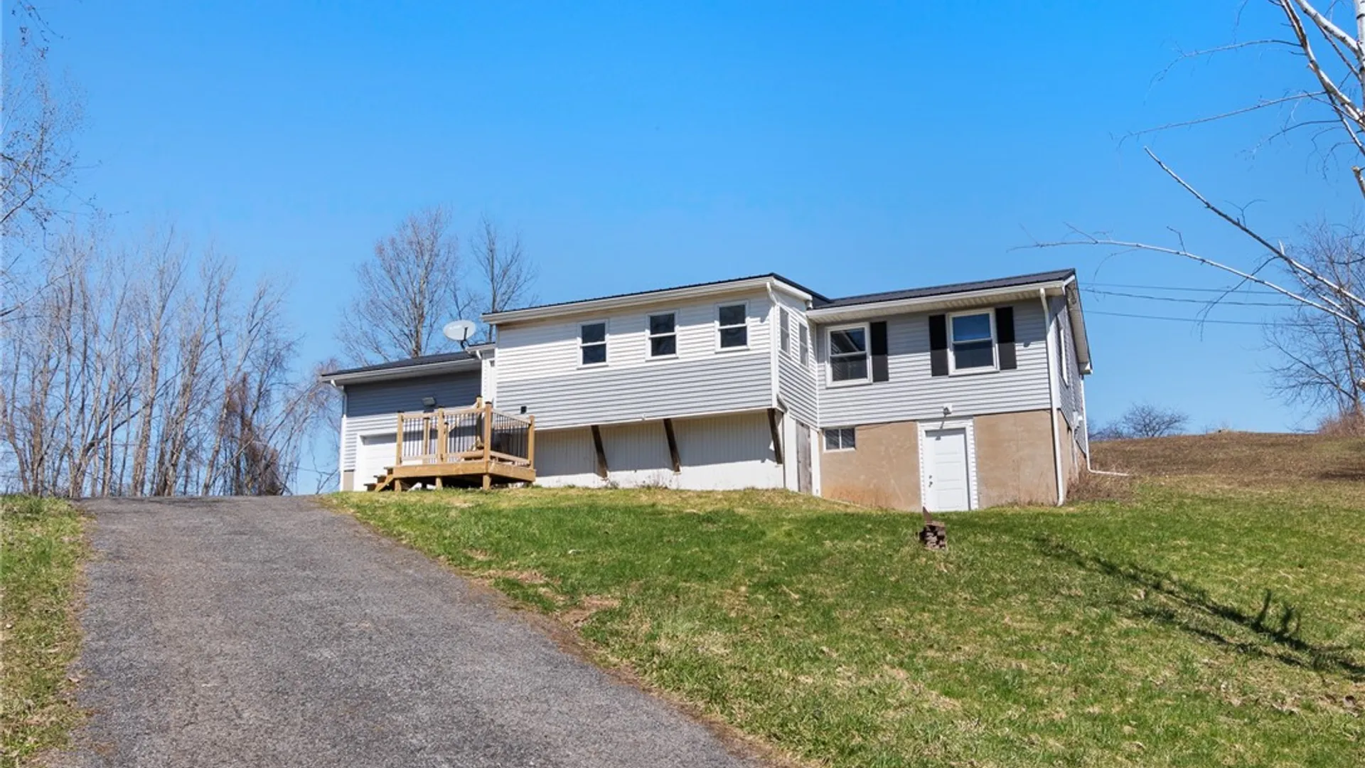 Property at 7721 McMullen Rd, Sodus, NY 14489 2