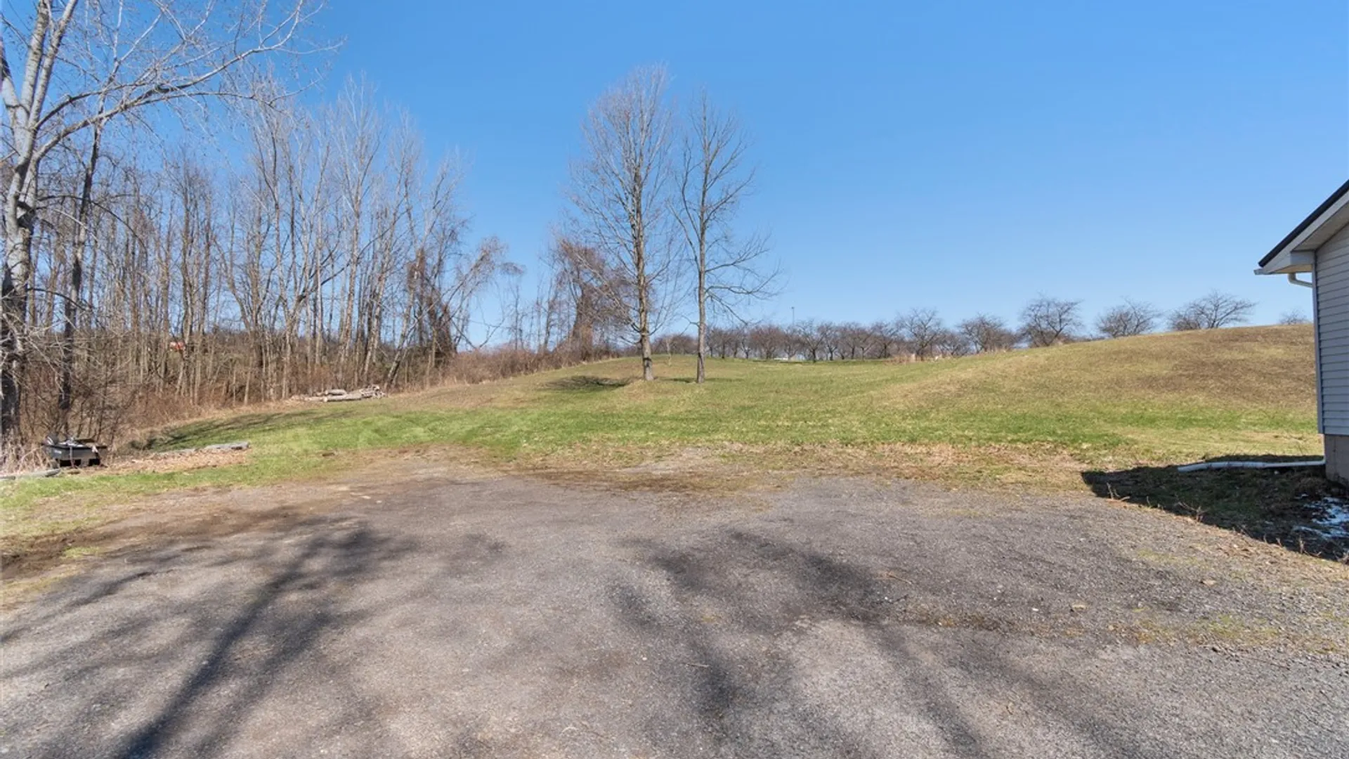 Property at 7721 McMullen Rd, Sodus, NY 14489 4