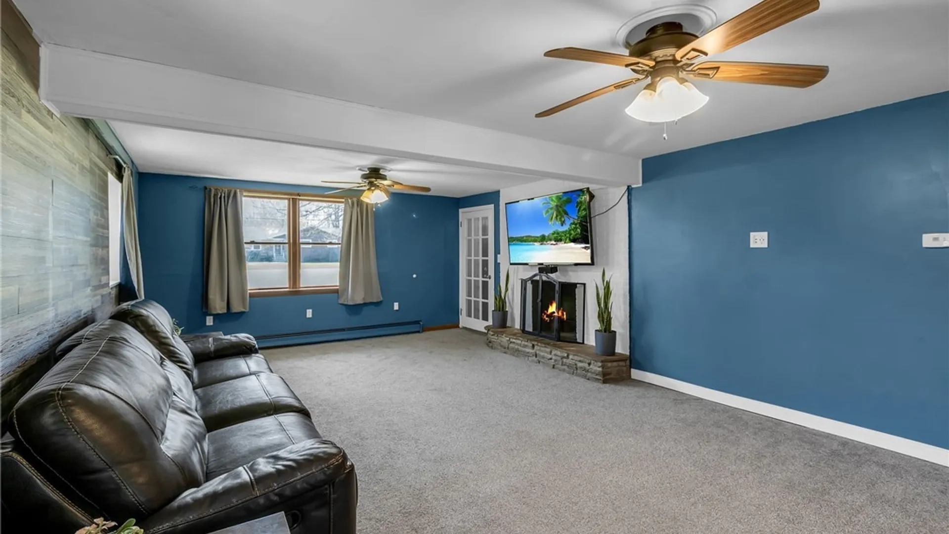 Property at 2981 Krueger Road, Wheatfield, NY 14120 3