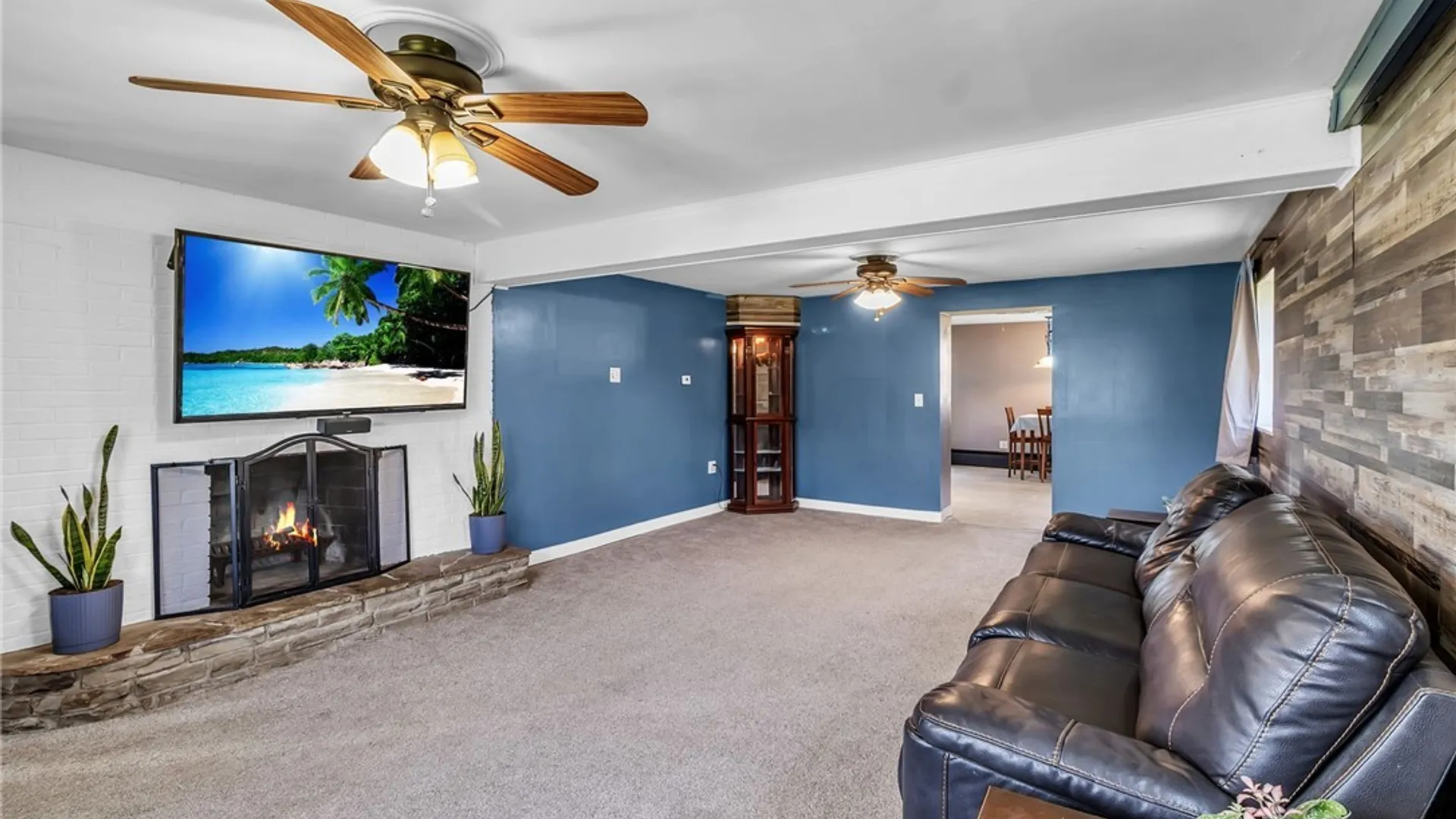 Property at 2981 Krueger Road, Wheatfield, NY 14120 6