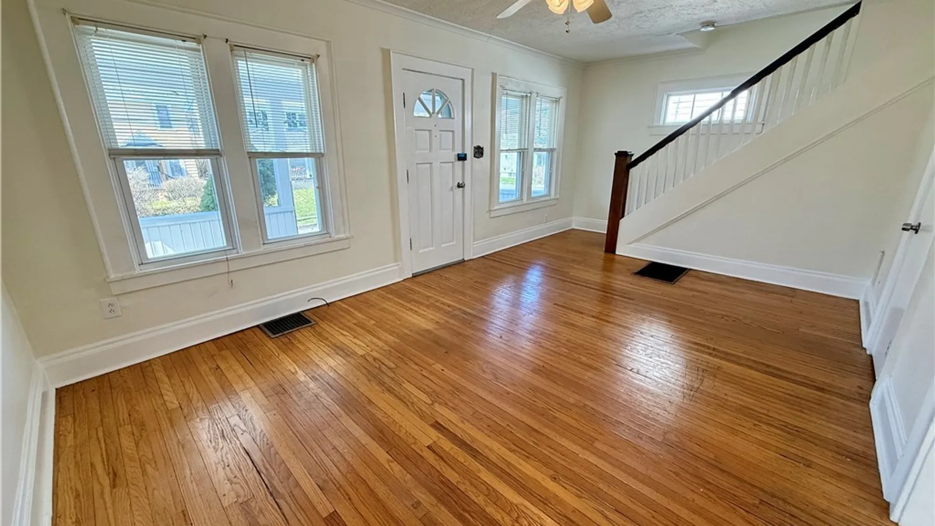 Property at 409 Hixson Avenue, Syracuse, NY 13206 17