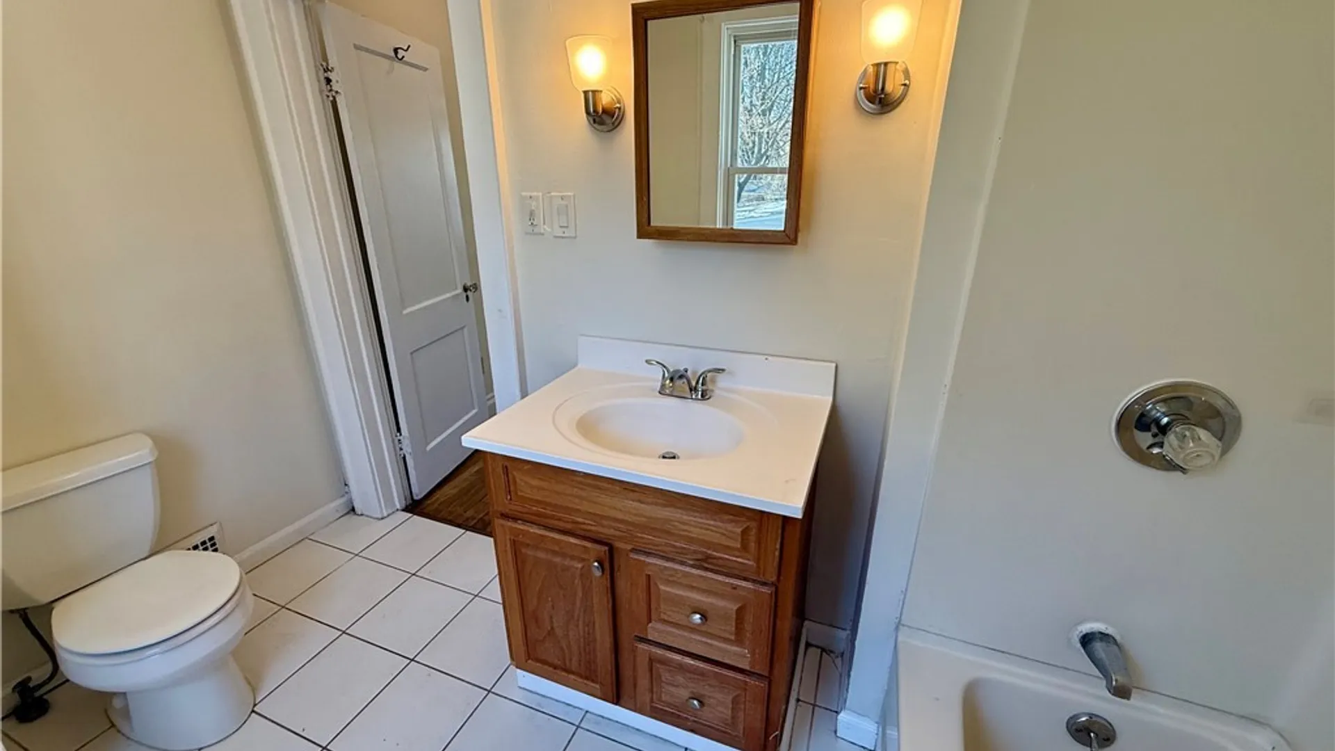 Property at 409 Hixson Avenue, Syracuse, NY 13206 39