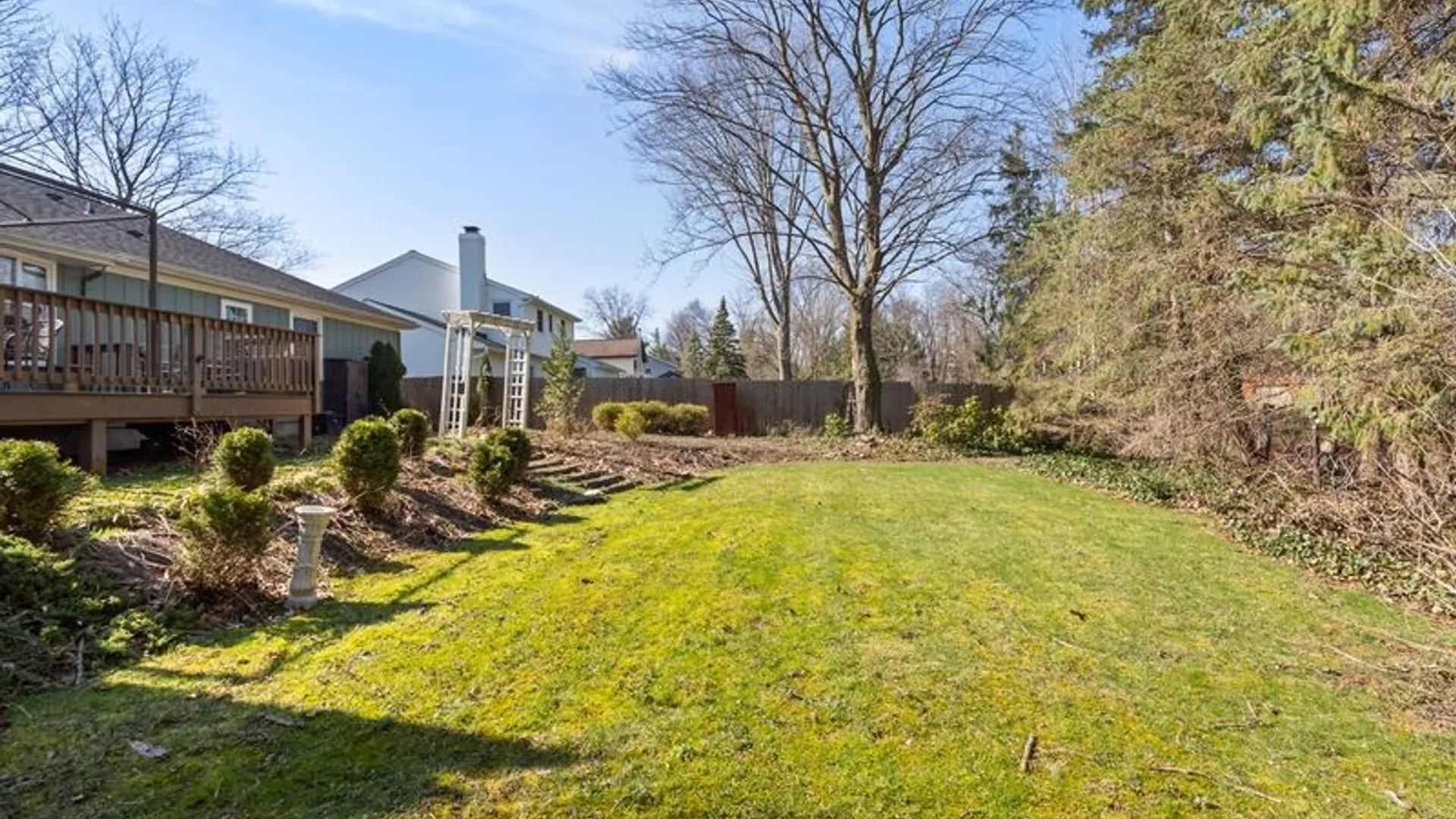 Property at 91 Apple Creek Lane, Greece, NY 14612 4