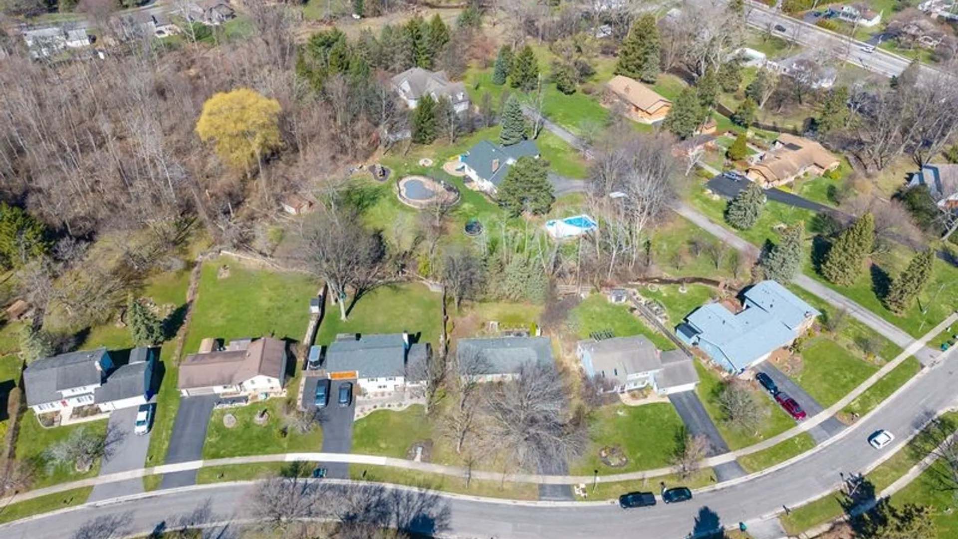 Property at 91 Apple Creek Lane, Greece, NY 14612 7