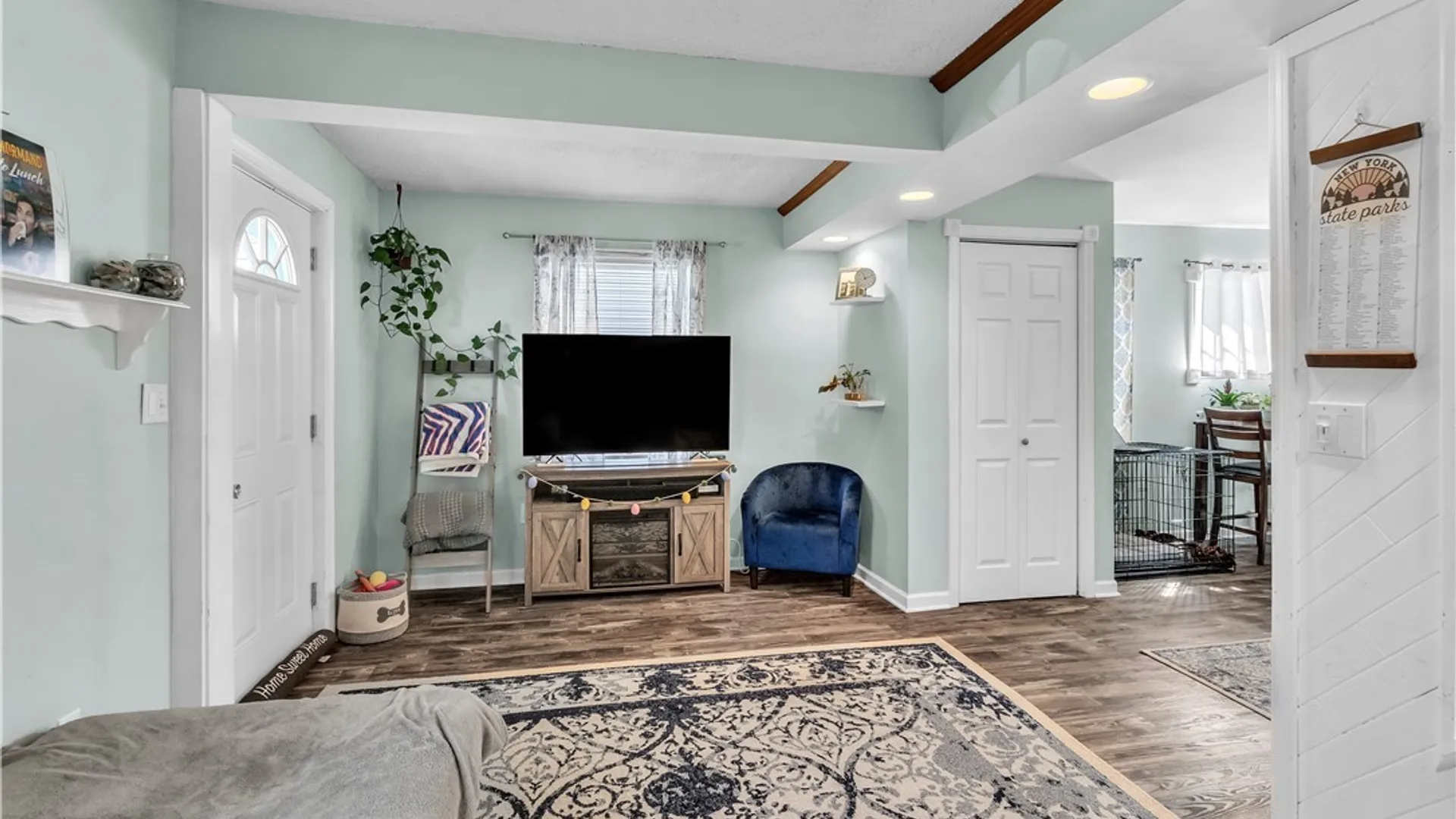 Property at 211 Olmstead Avenue, Lancaster, NY 14043 11