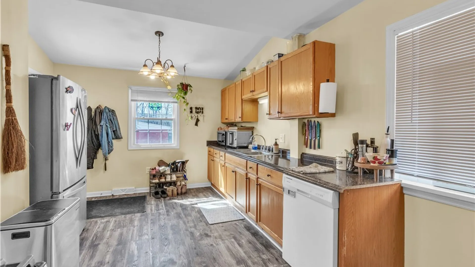 Property at 211 Olmstead Avenue, Lancaster, NY 14043 19