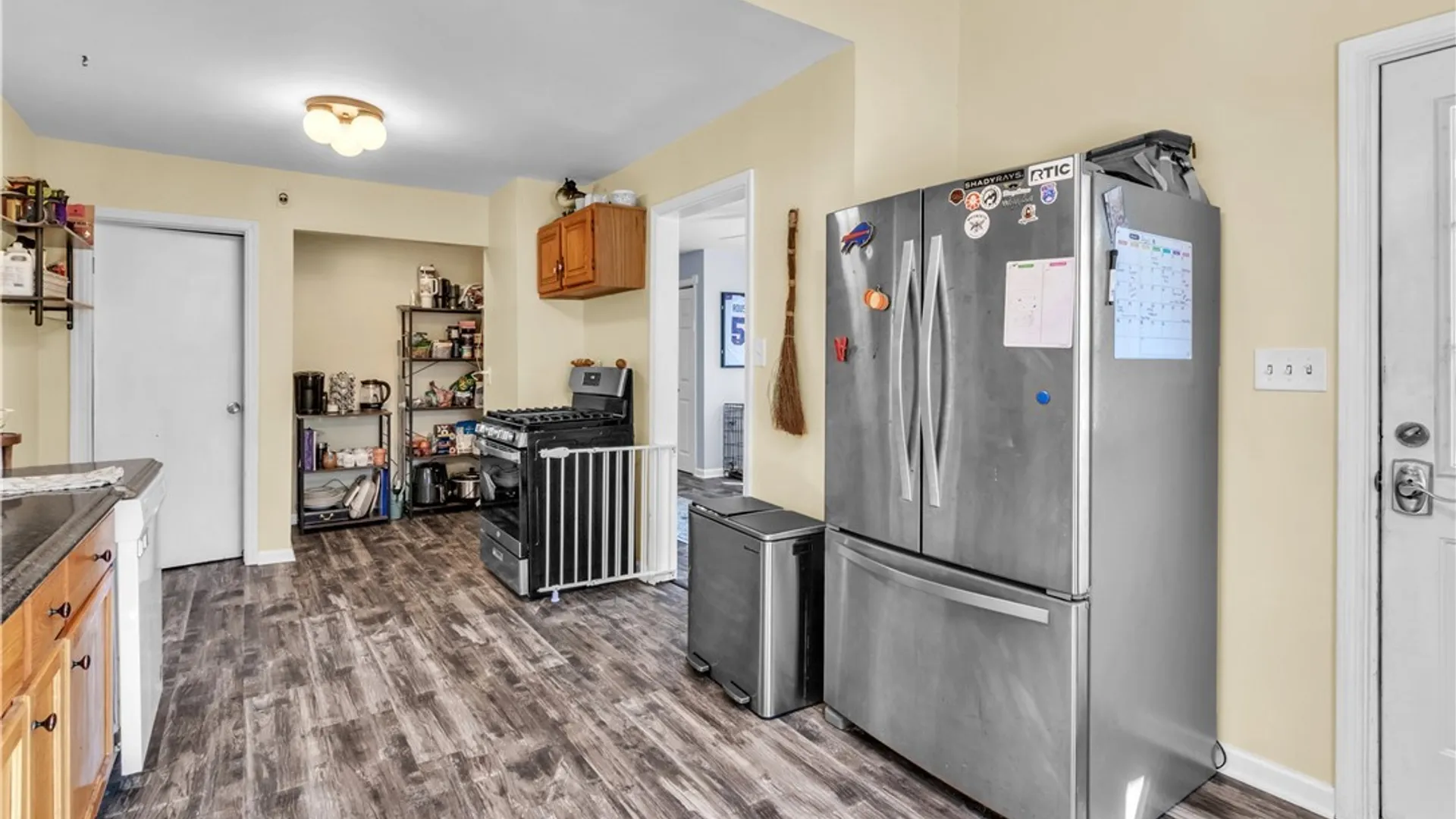 Property at 211 Olmstead Avenue, Lancaster, NY 14043 22