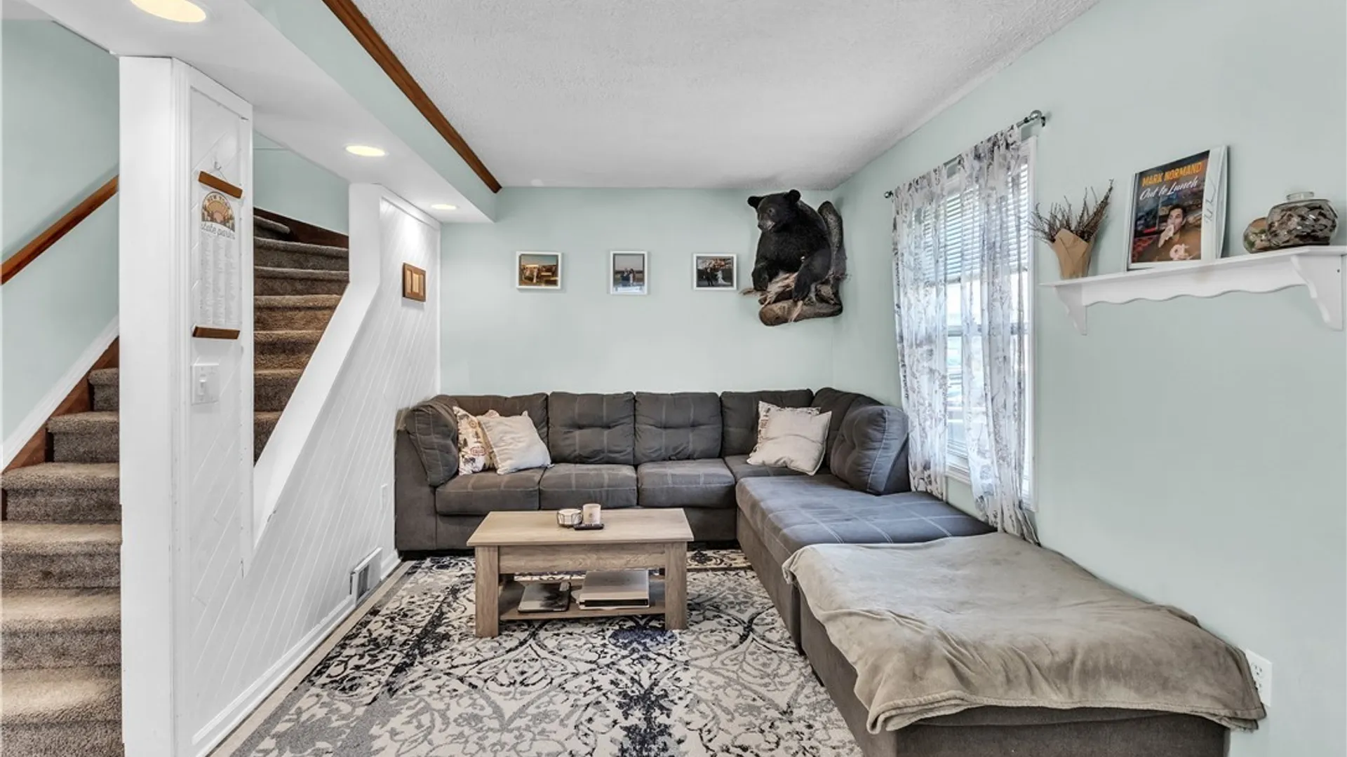 Property at 211 Olmstead Avenue, Lancaster, NY 14043 8