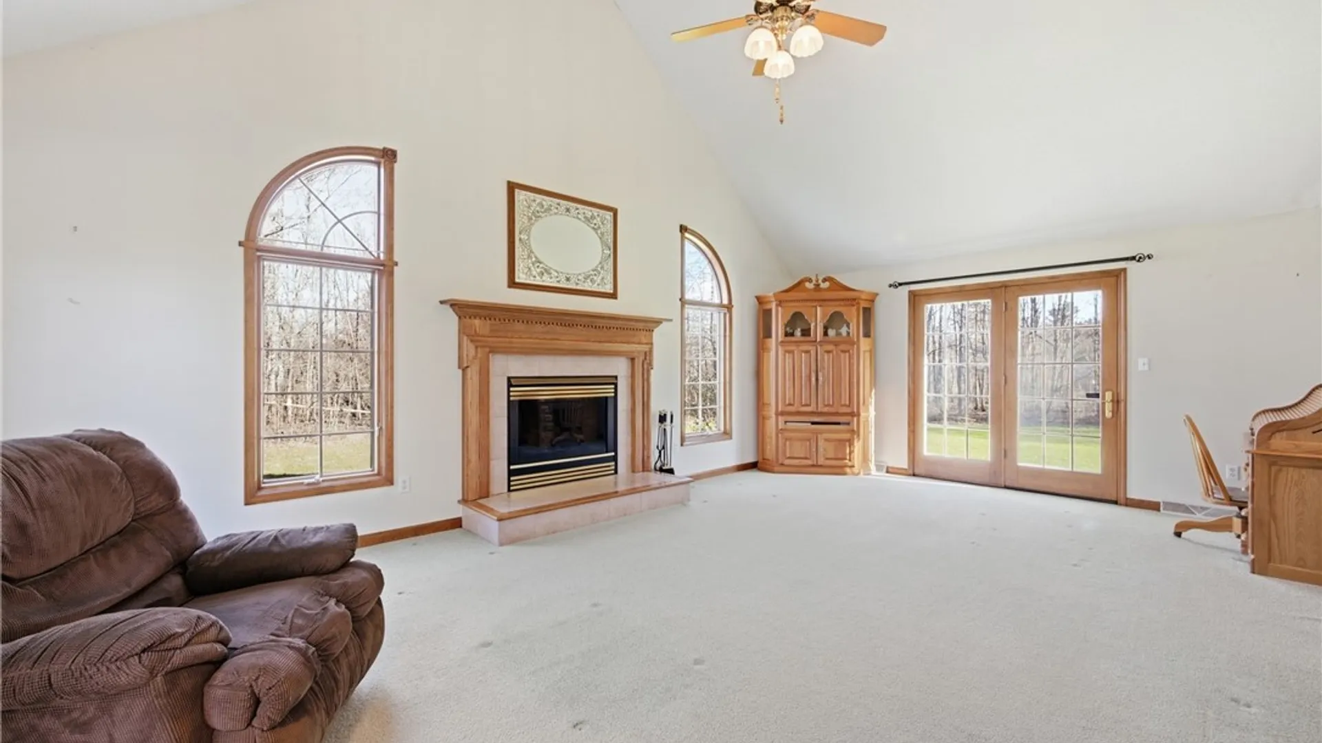 Property at 2665 Lakeview Road, Hamburg, NY 14085 24