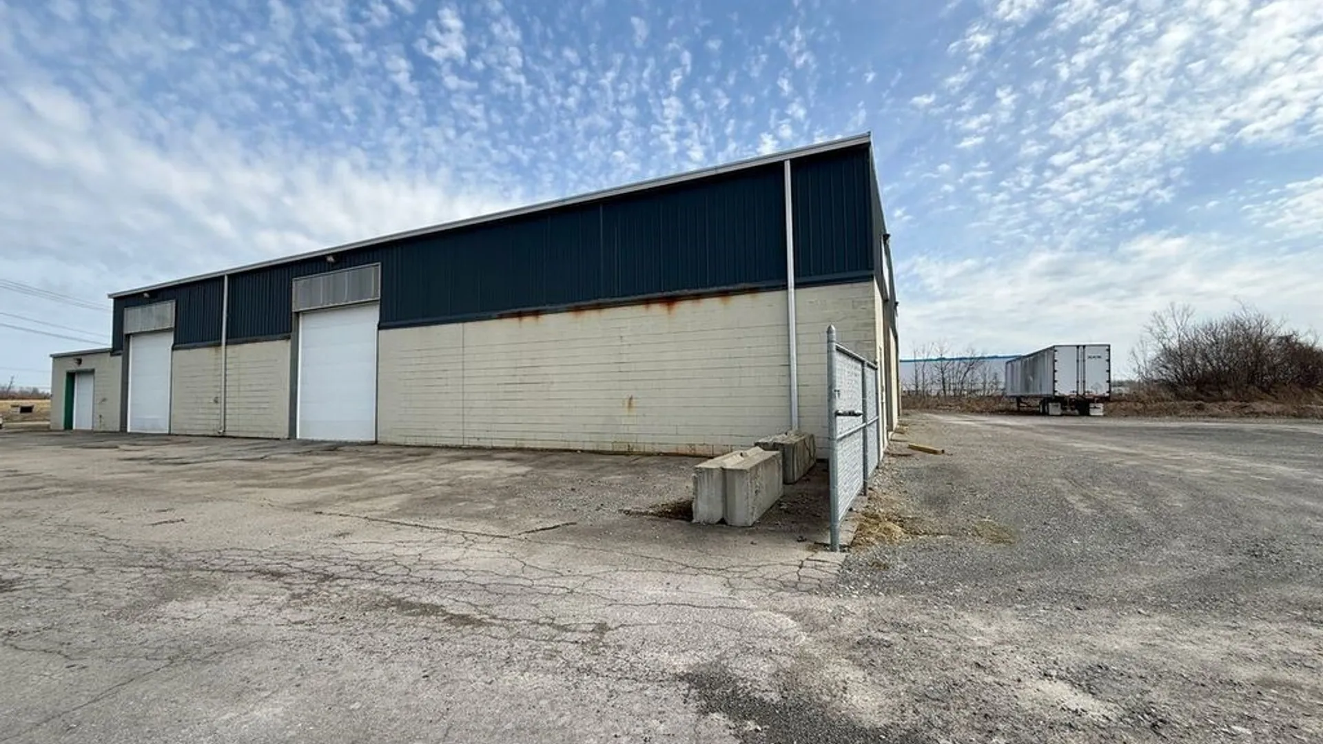 Property at 8555 Packard Road, Niagara, NY 14304 12