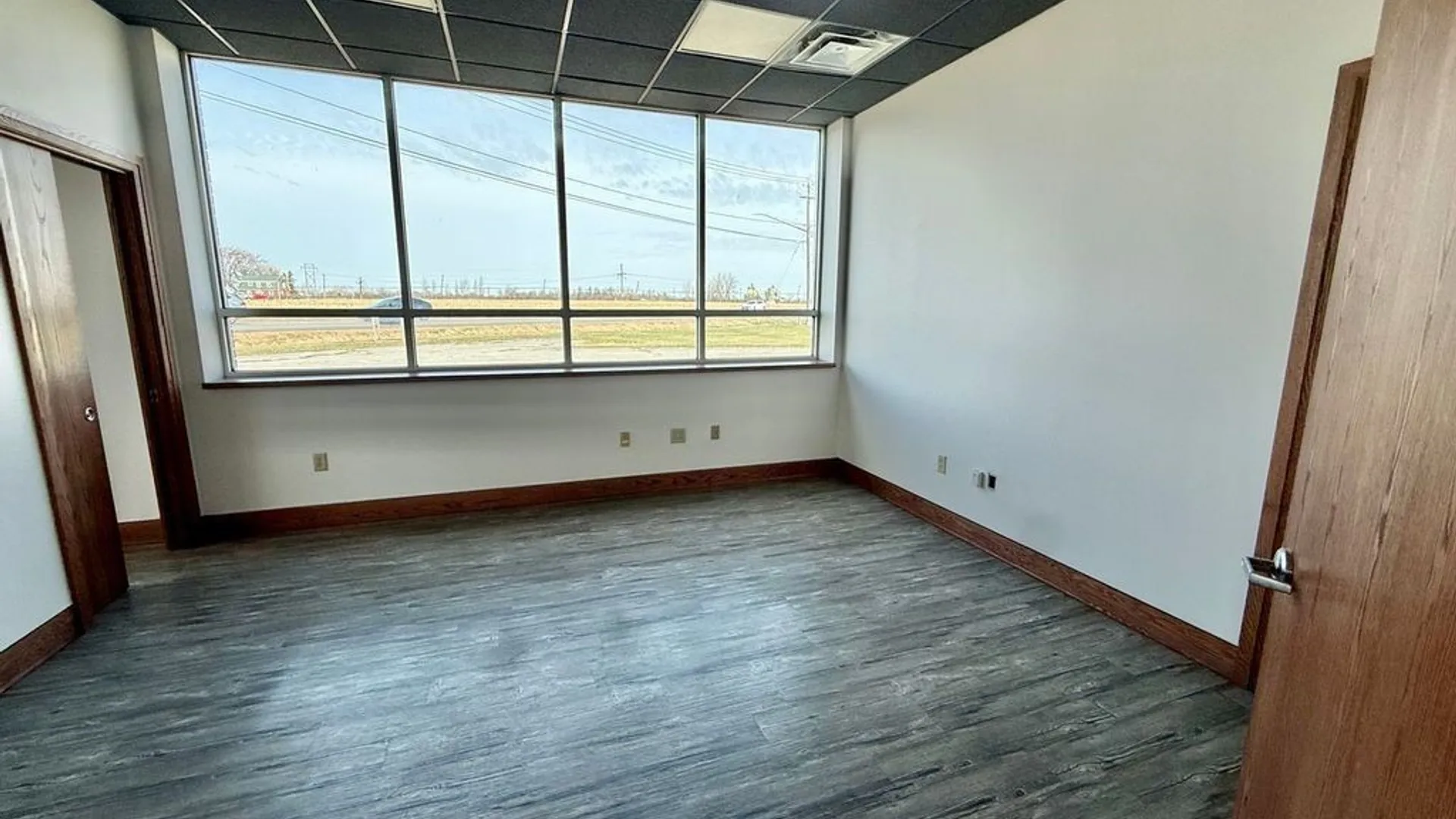 Property at 8555 Packard Road, Niagara, NY 14304 20