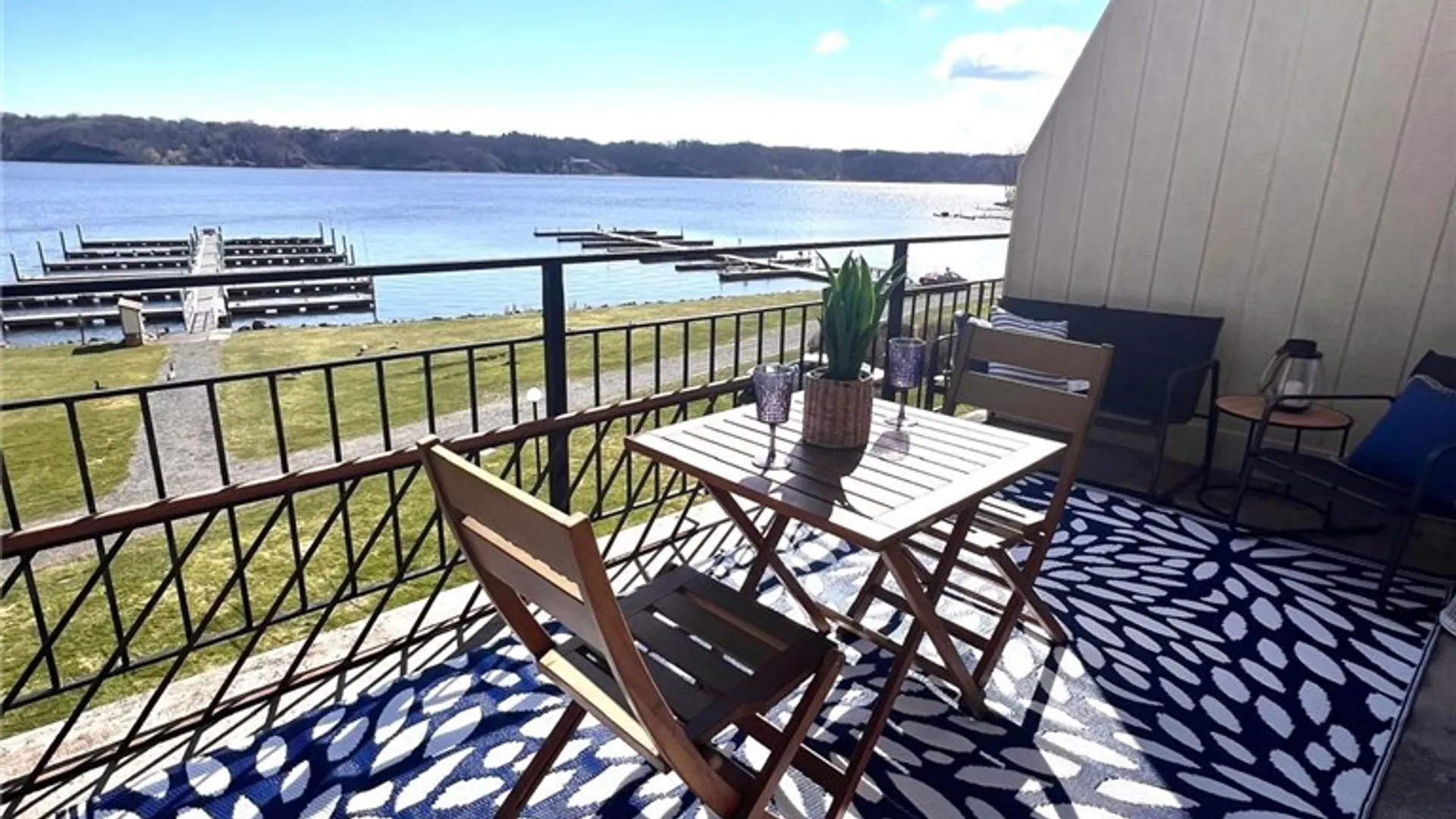 Property at 259 Bay Village Drive, Irondequoit, NY 14609 10