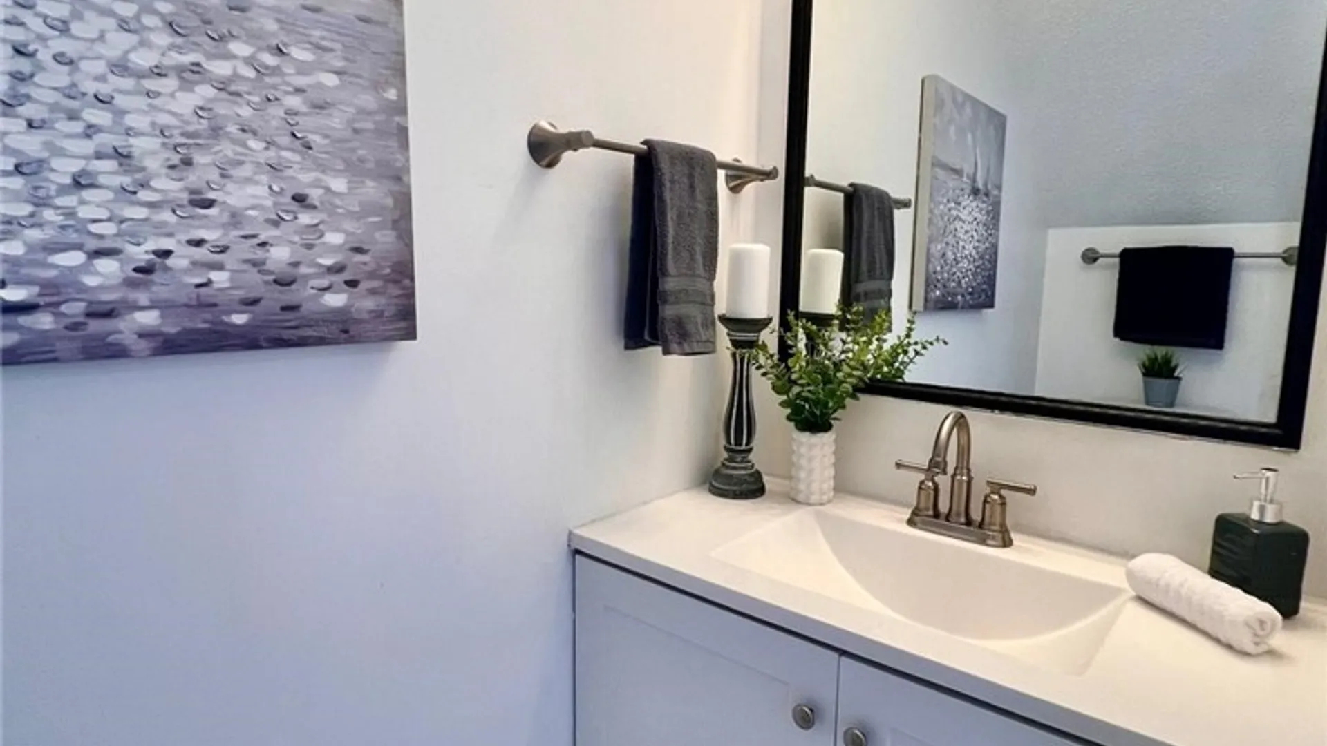 Property at 259 Bay Village Drive, Irondequoit, NY 14609 12