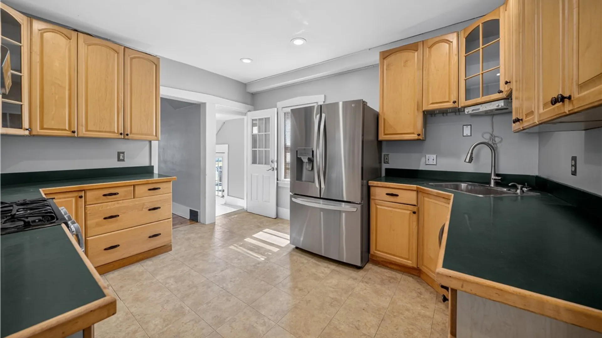 Property at 252 Hillsdale Avenue, Syracuse, NY 13206 9