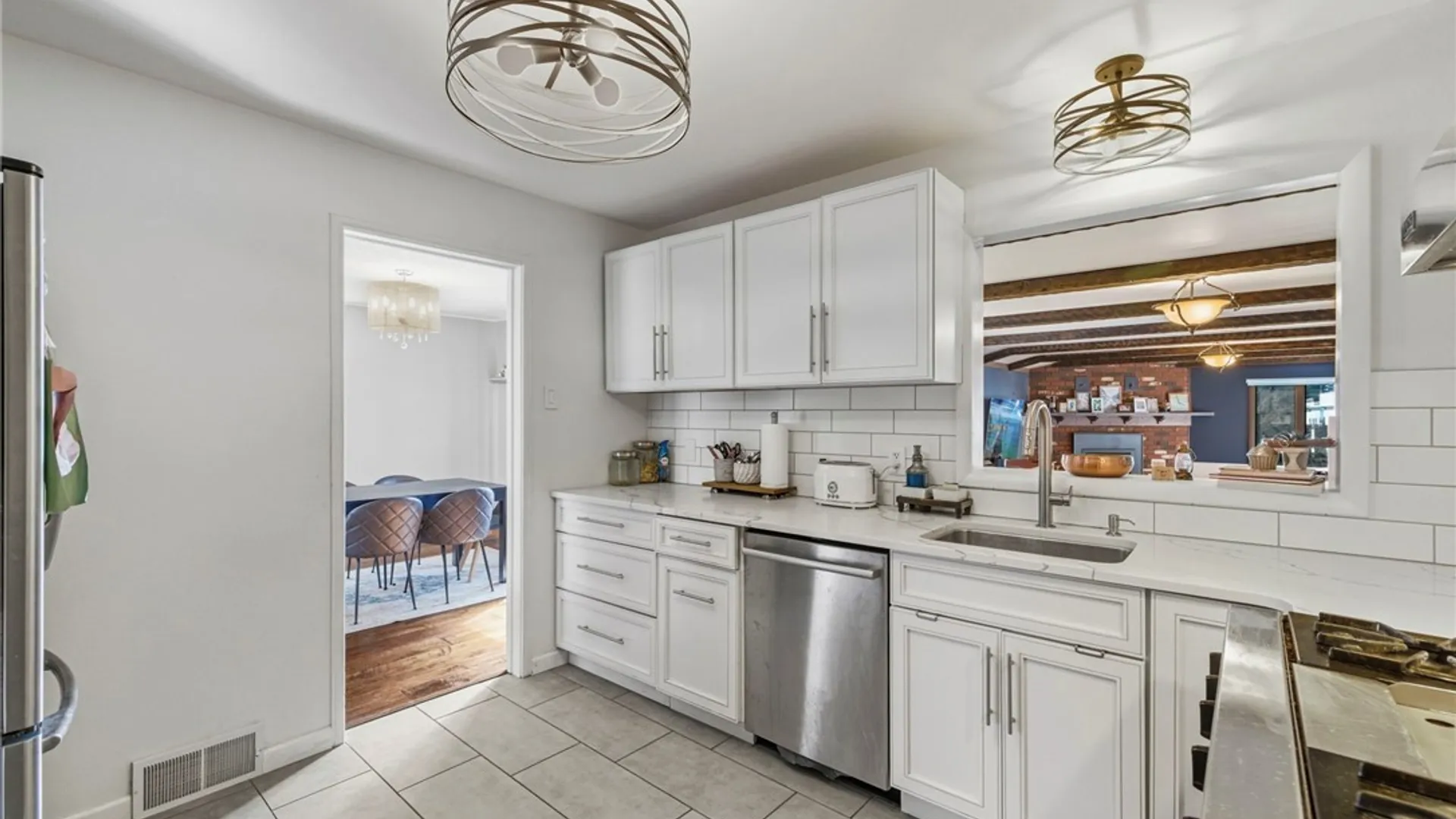 Property at 415 Roycroft Boulevard, Amherst, NY 14226 19