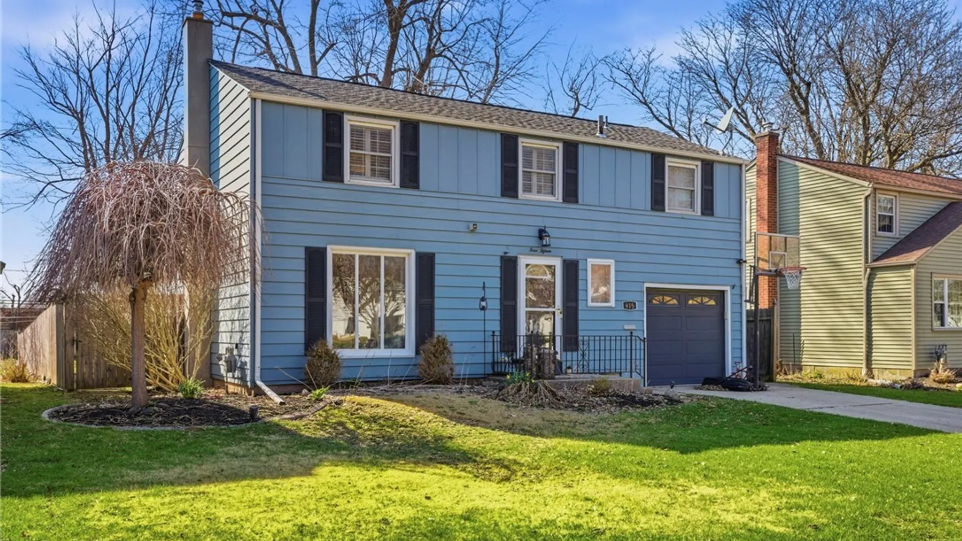 Property at 415 Roycroft Boulevard, Amherst, NY 14226 3
