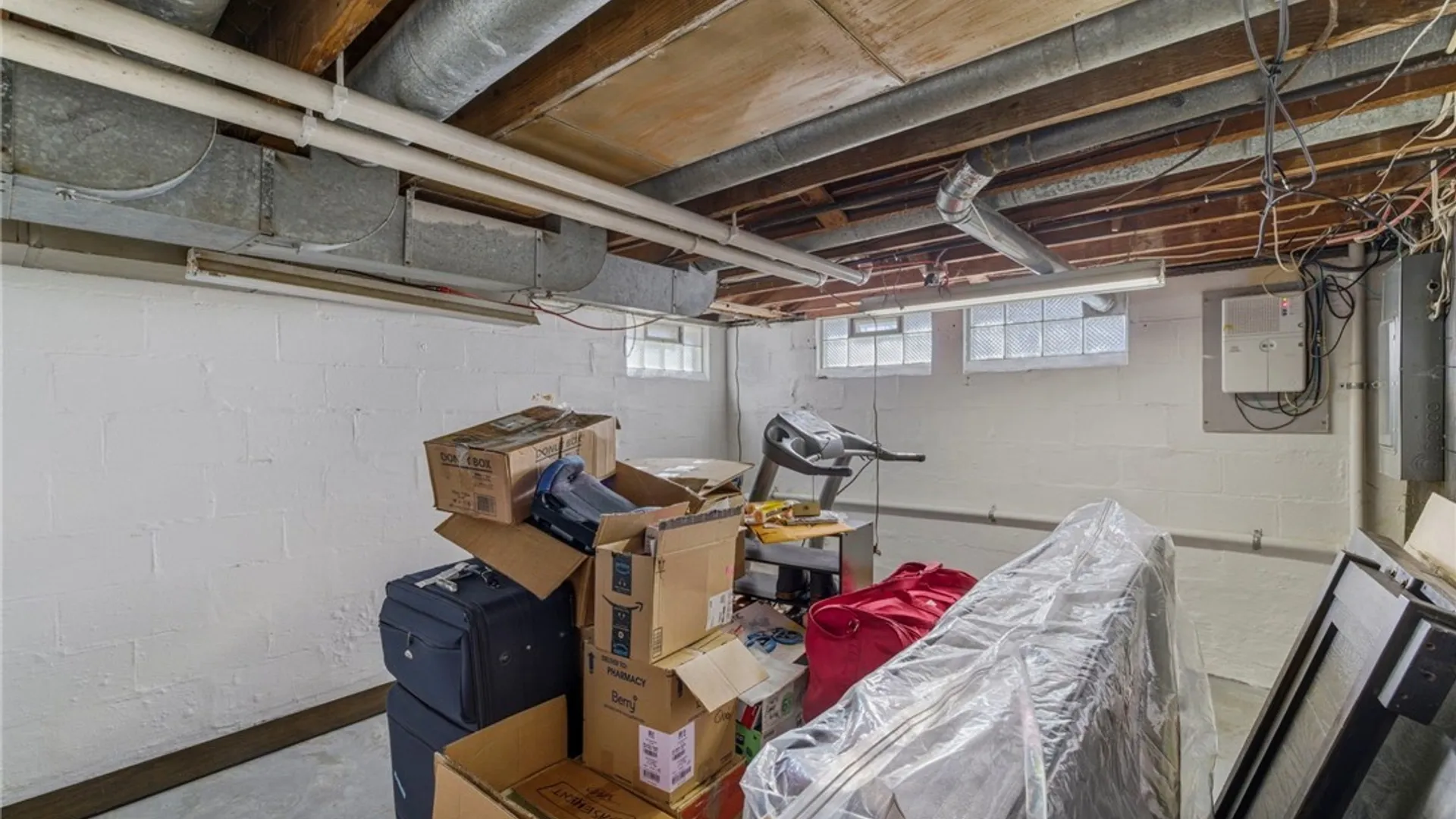 Property at 415 Roycroft Boulevard, Amherst, NY 14226 33