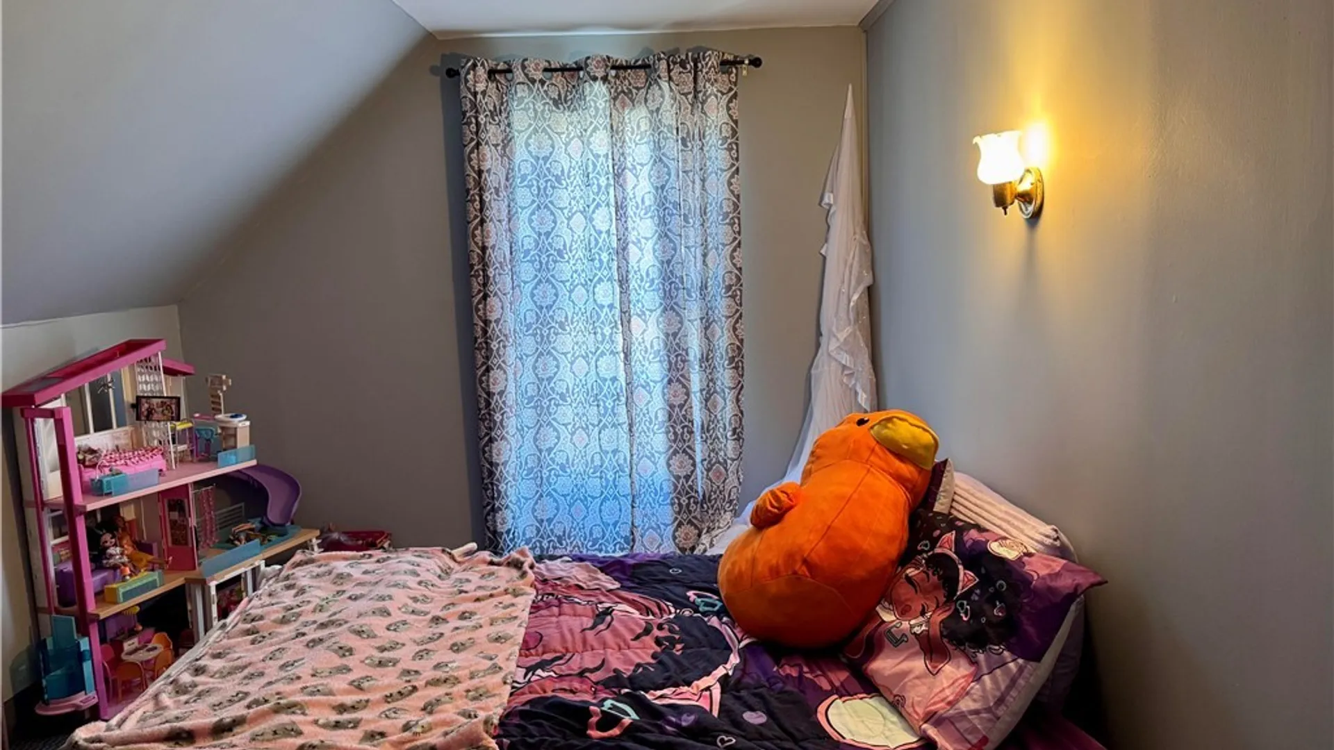 Property at 145 Forest Avenue, Buffalo, NY 14213 10