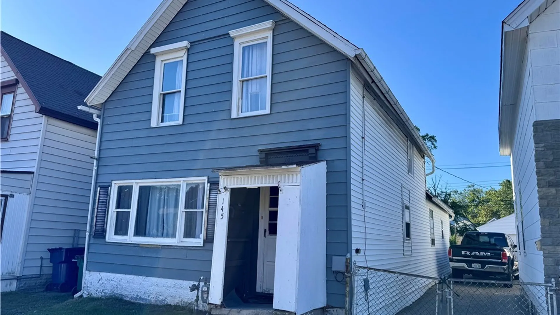 Property at 145 Forest Avenue, Buffalo, NY 14213 3