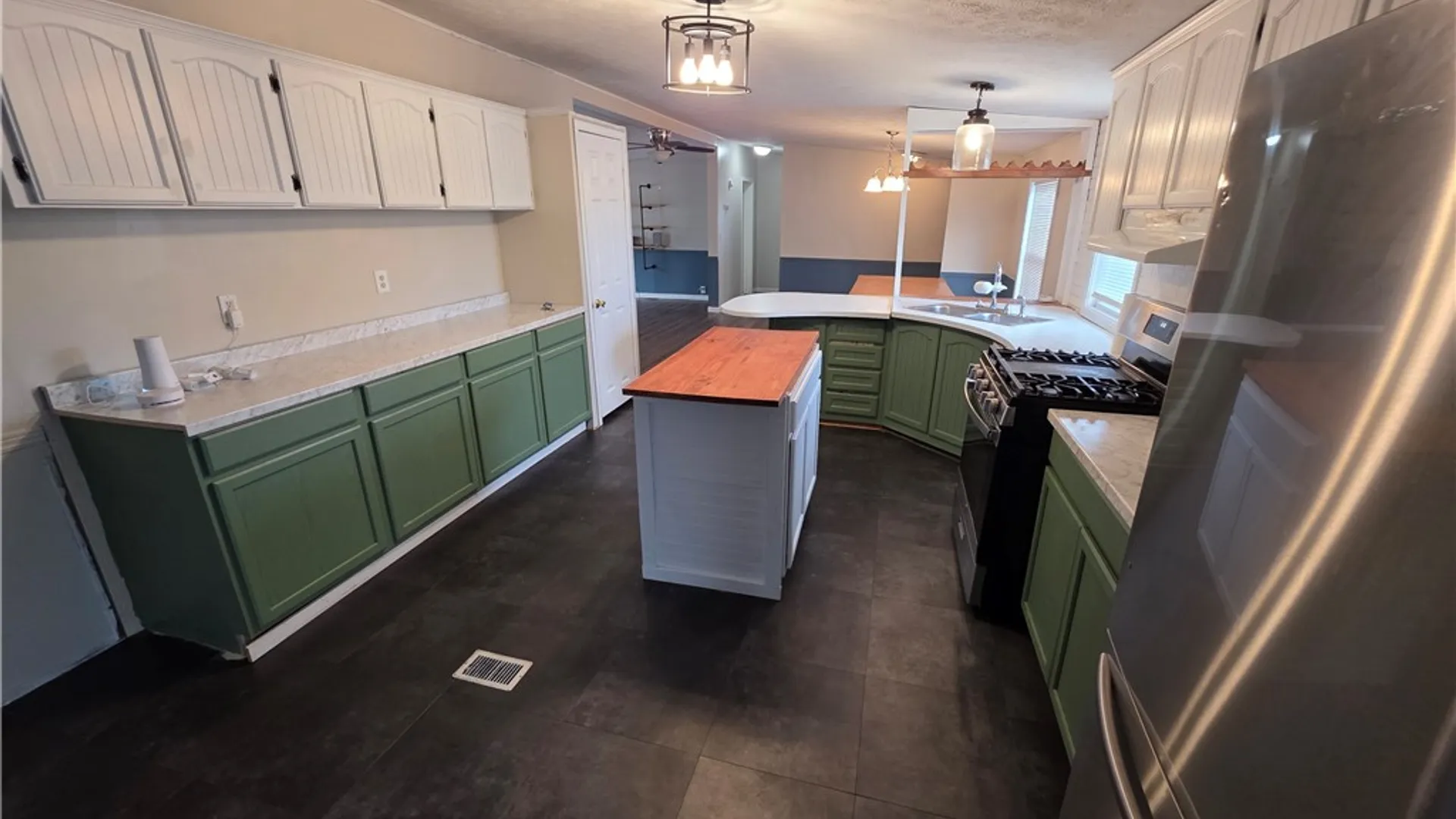 Property at 128 Trinity Drive Drive, Clarendon, NY 14470 25