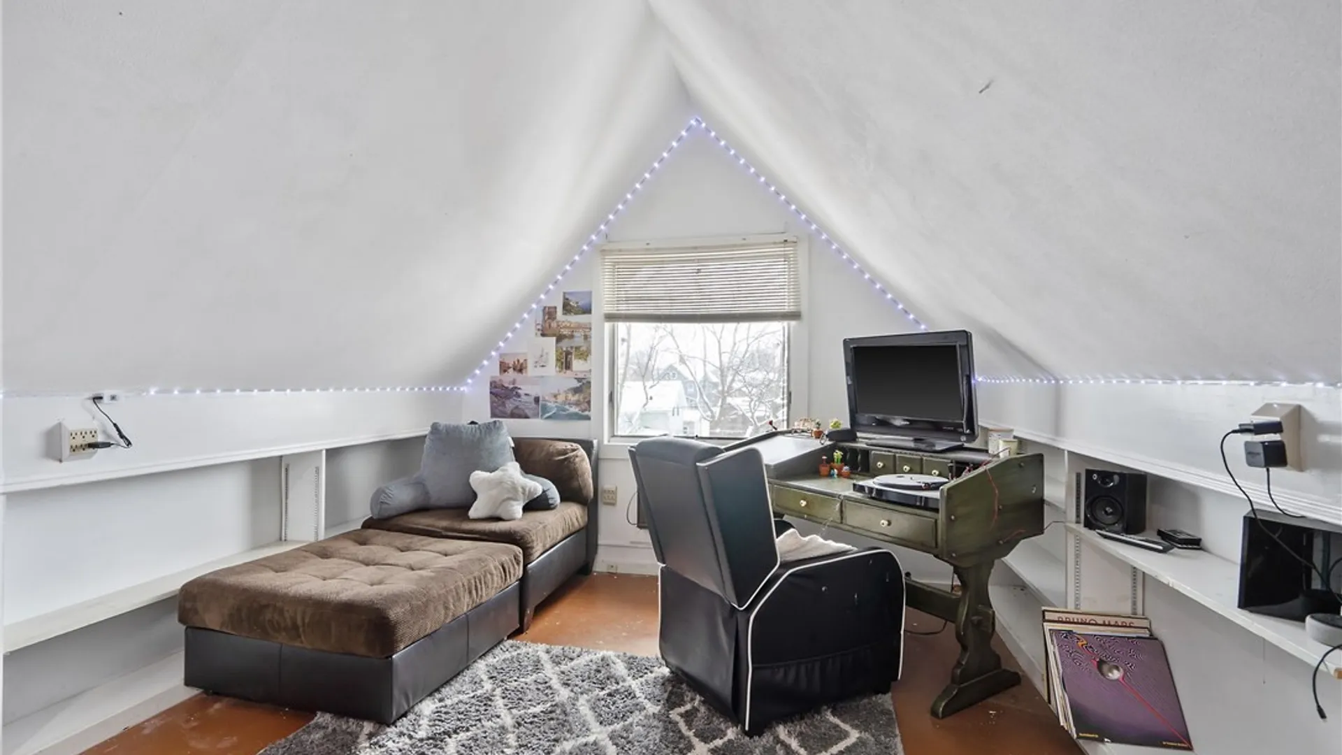 Property at 54 8th Street, Oswego, NY 13126 27