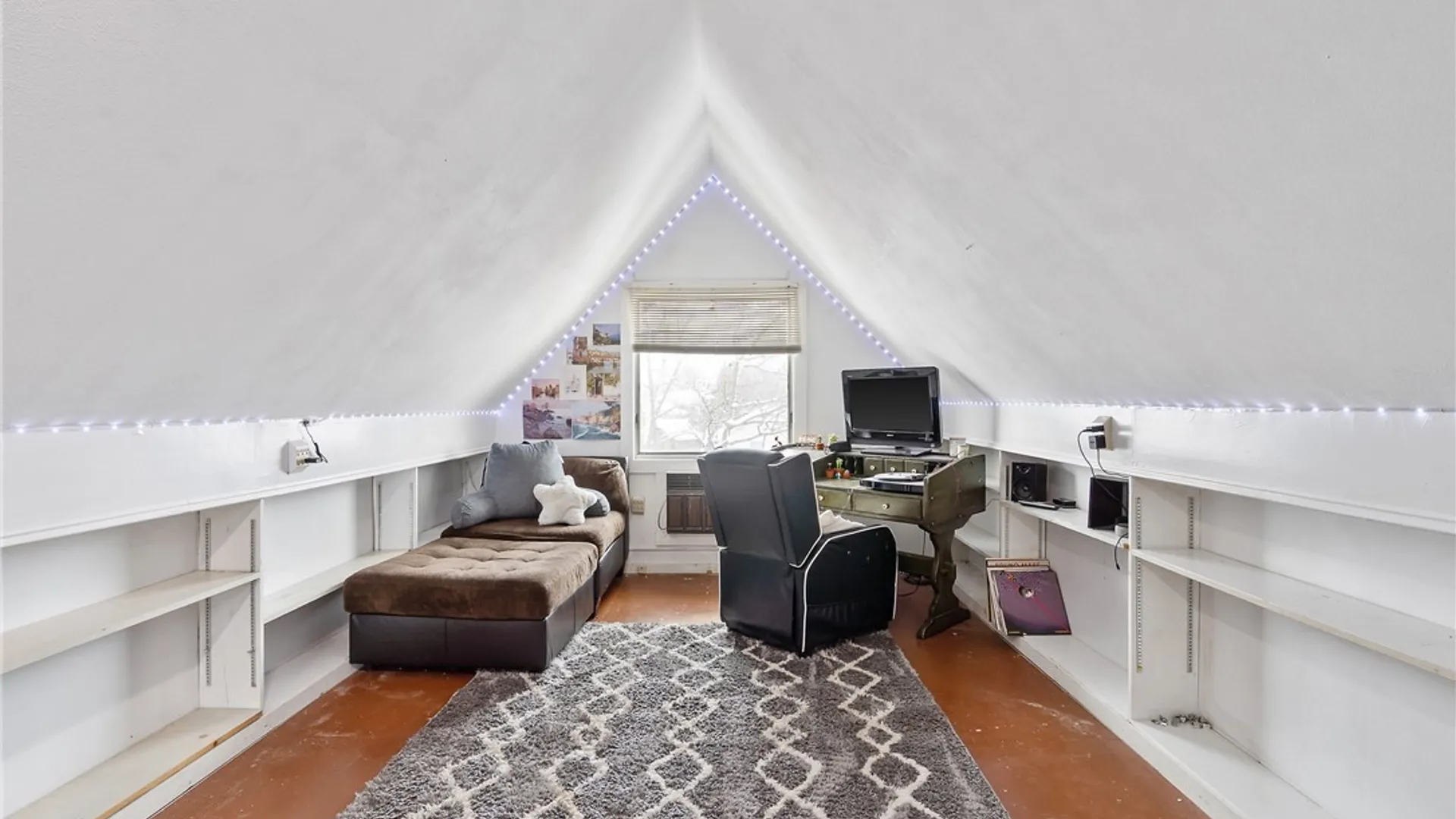 Property at 54 8th Street, Oswego, NY 13126 28