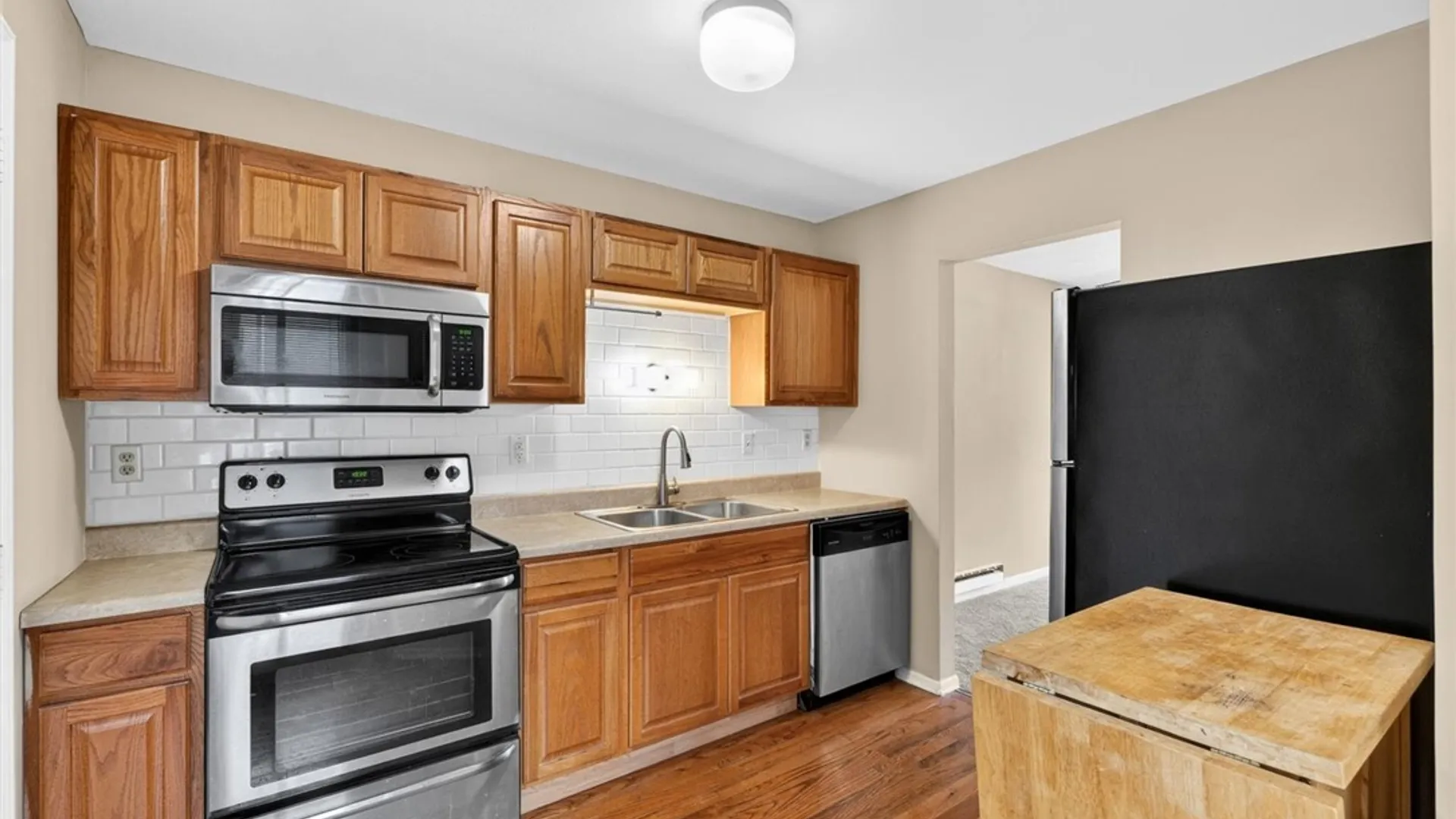 Property at 8243 Honeysuckle Drive, Clay, NY 13090 12