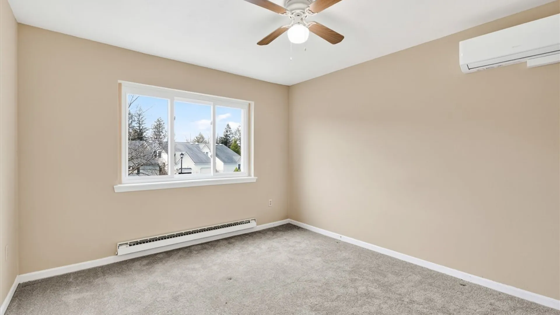 Property at 8243 Honeysuckle Drive, Clay, NY 13090 23