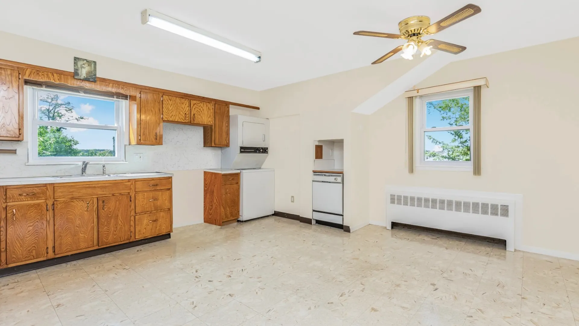 Property at 16 June St, Yonkers, NY 10710 27
