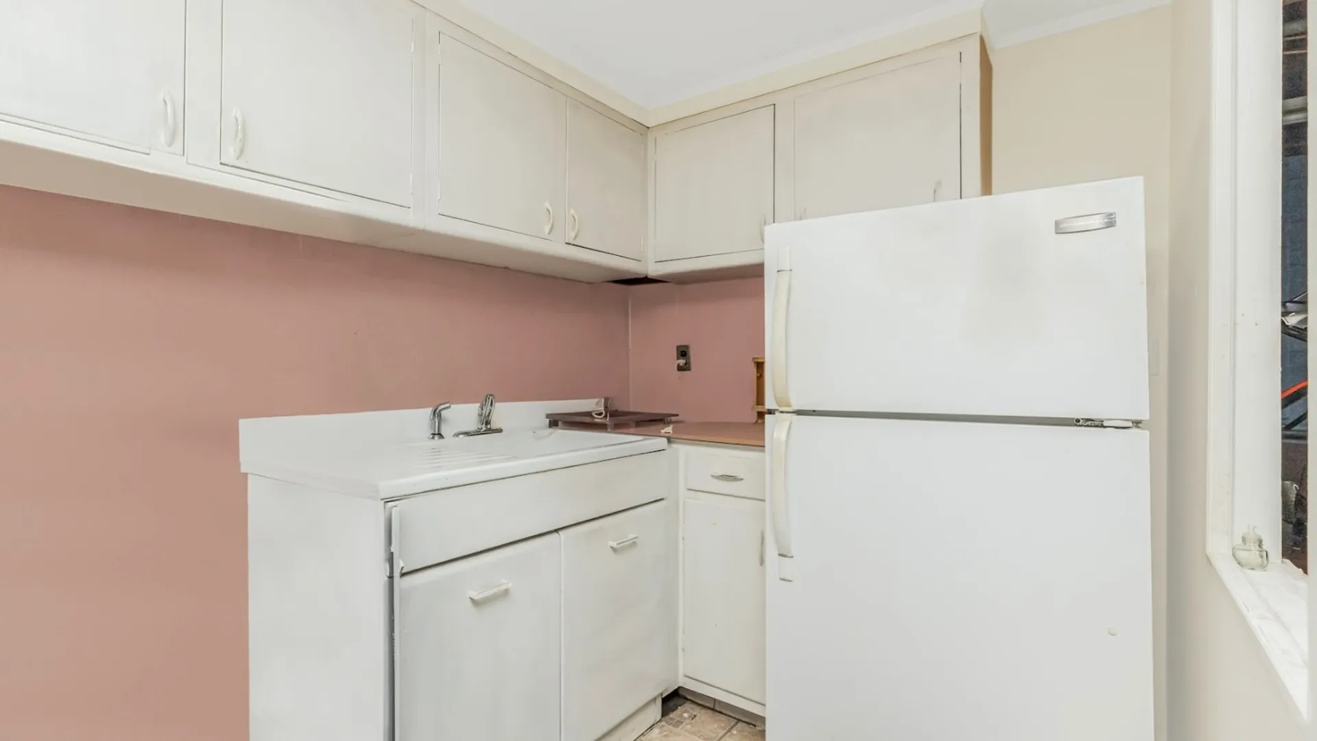 Property at 16 June St, Yonkers, NY 10710 28