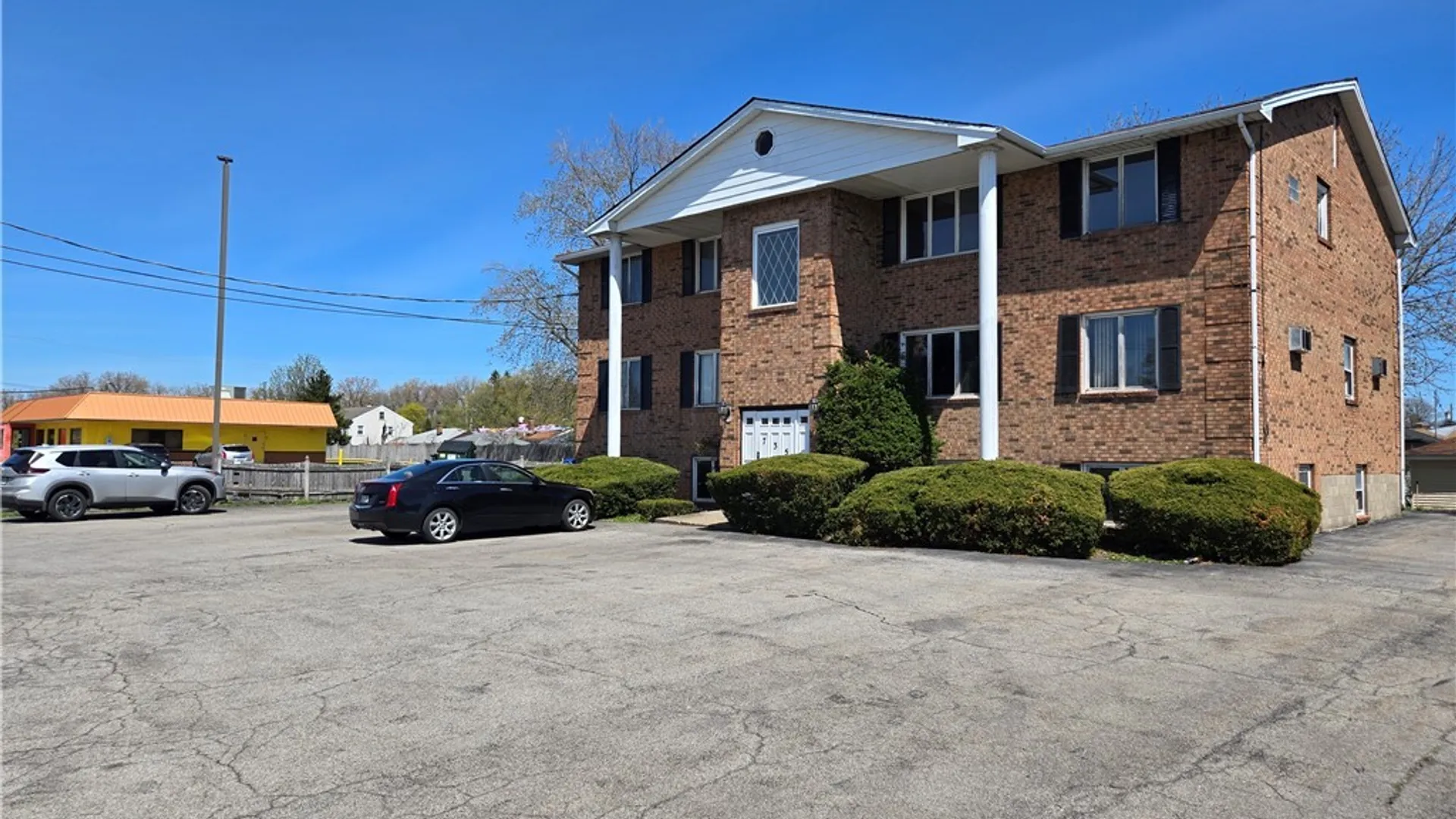 Property at 735 Harlem Road, West Seneca, NY 14224 3