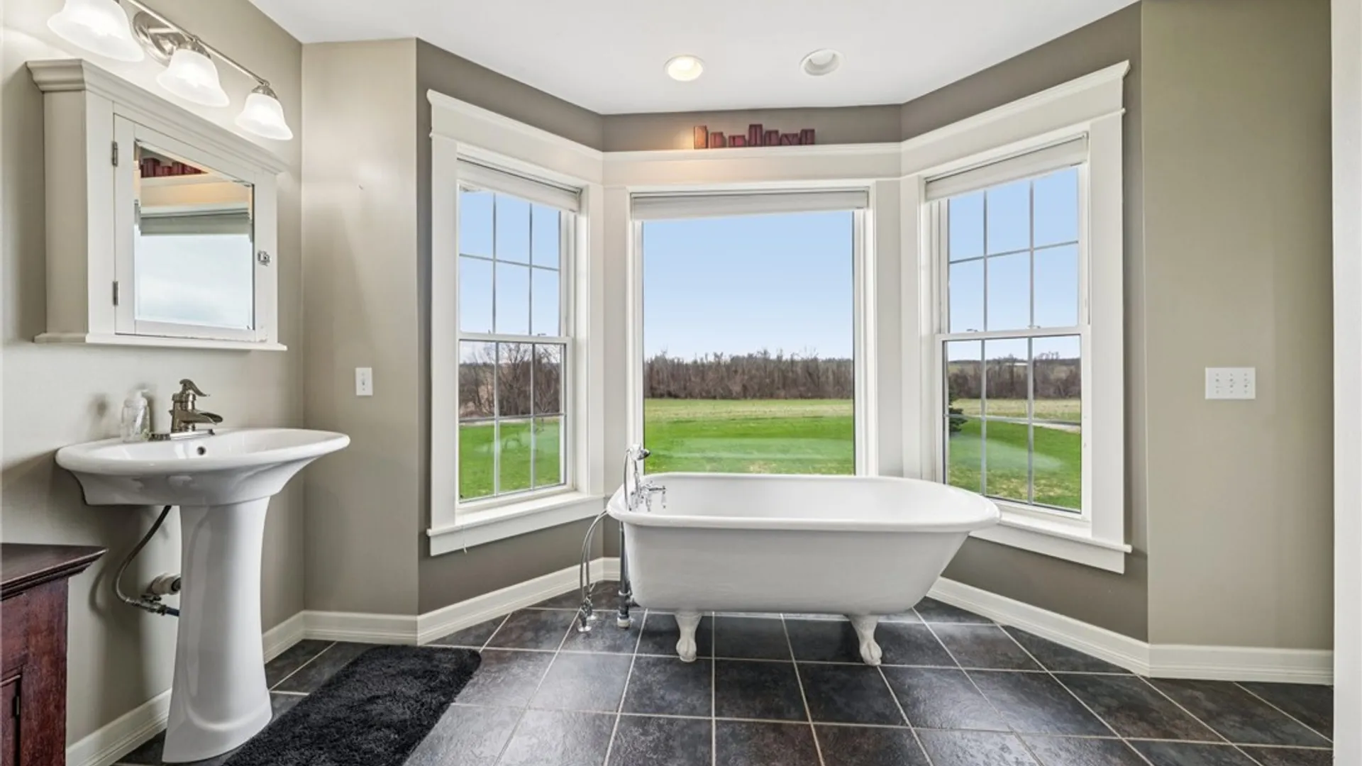 Property at 372 Transit Road, Middlebury, NY 14591 29