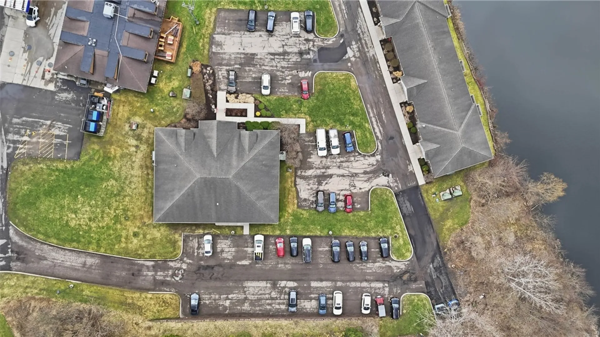 Property at 1218 Mayberry Place, Macedon, NY 14502 5