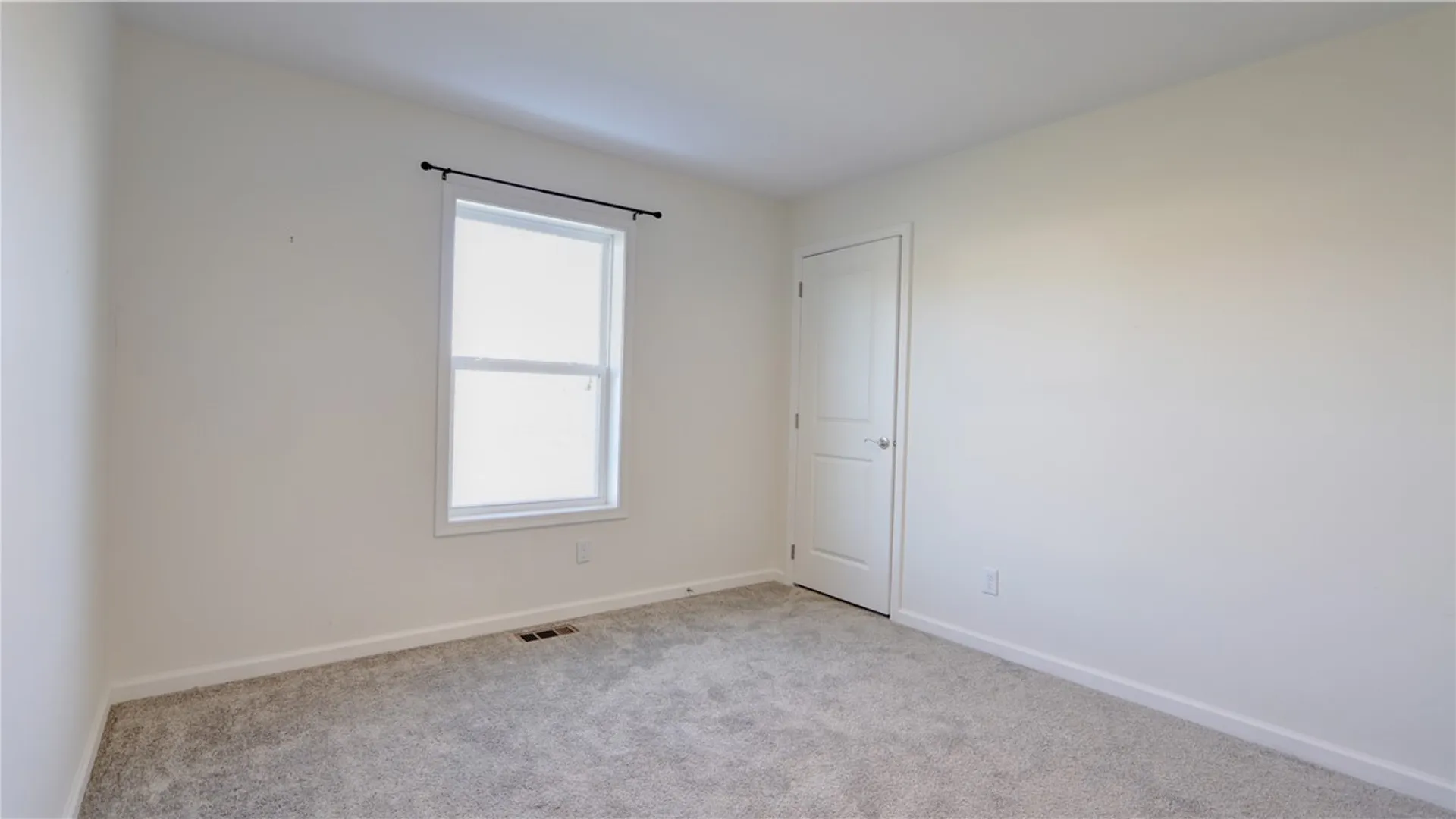 Property at 36 Bay View Terrace, Geneva Town, NY 14456 48