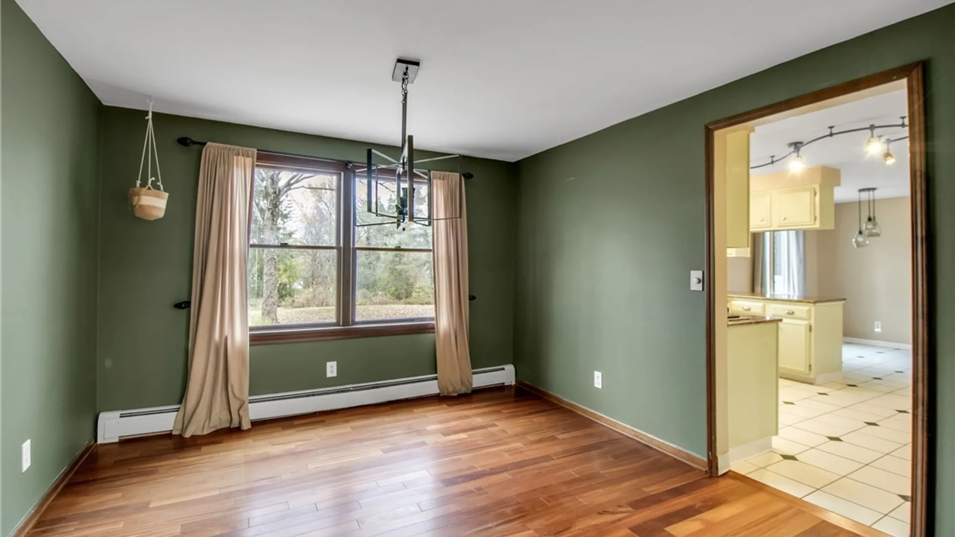 Property at 6689 Jewett Holmwood Road, Orchard Park, NY 14127 11