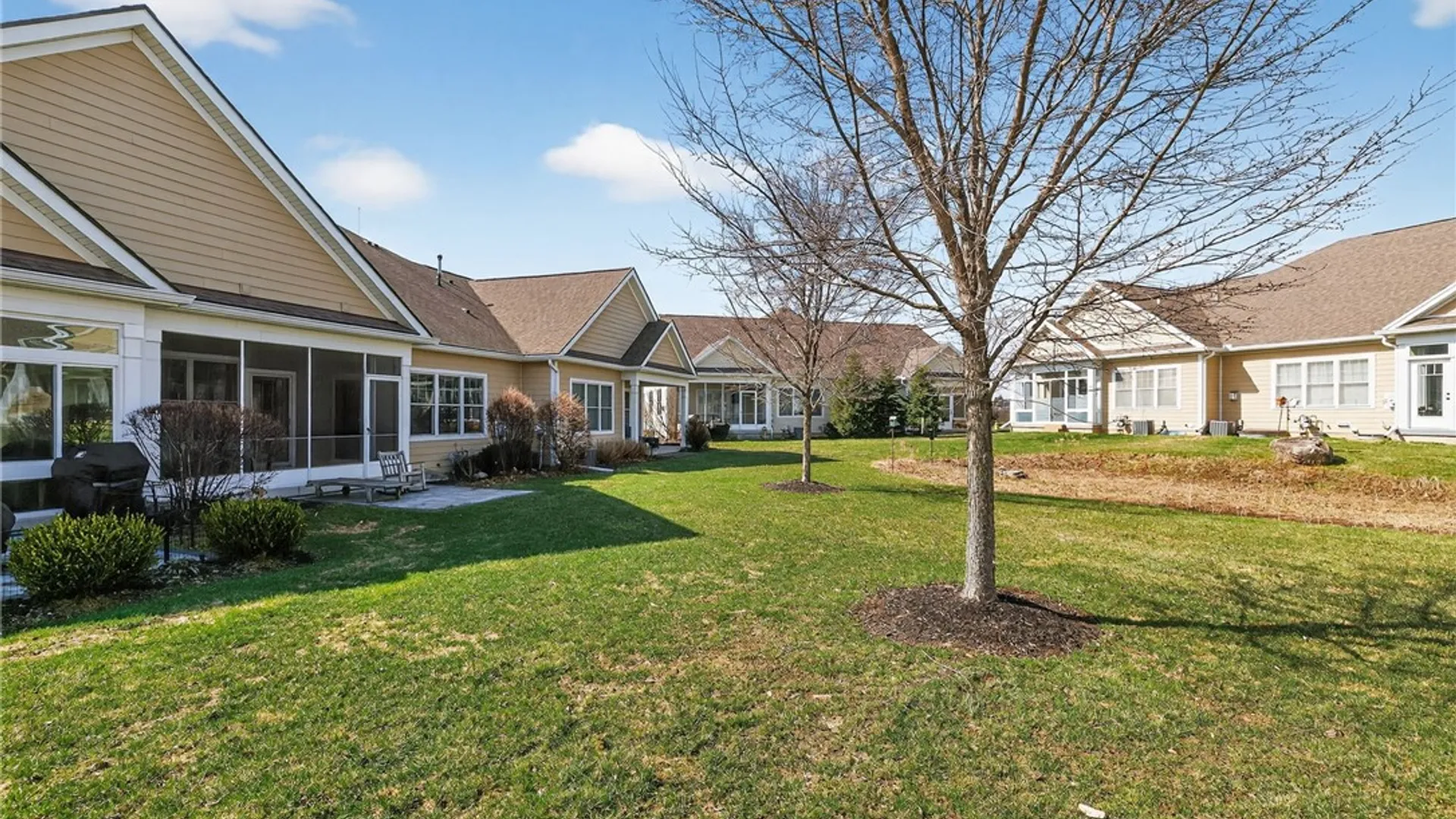 Property at 271 Bretlyn Circle Circle, Brighton, NY 14618 39