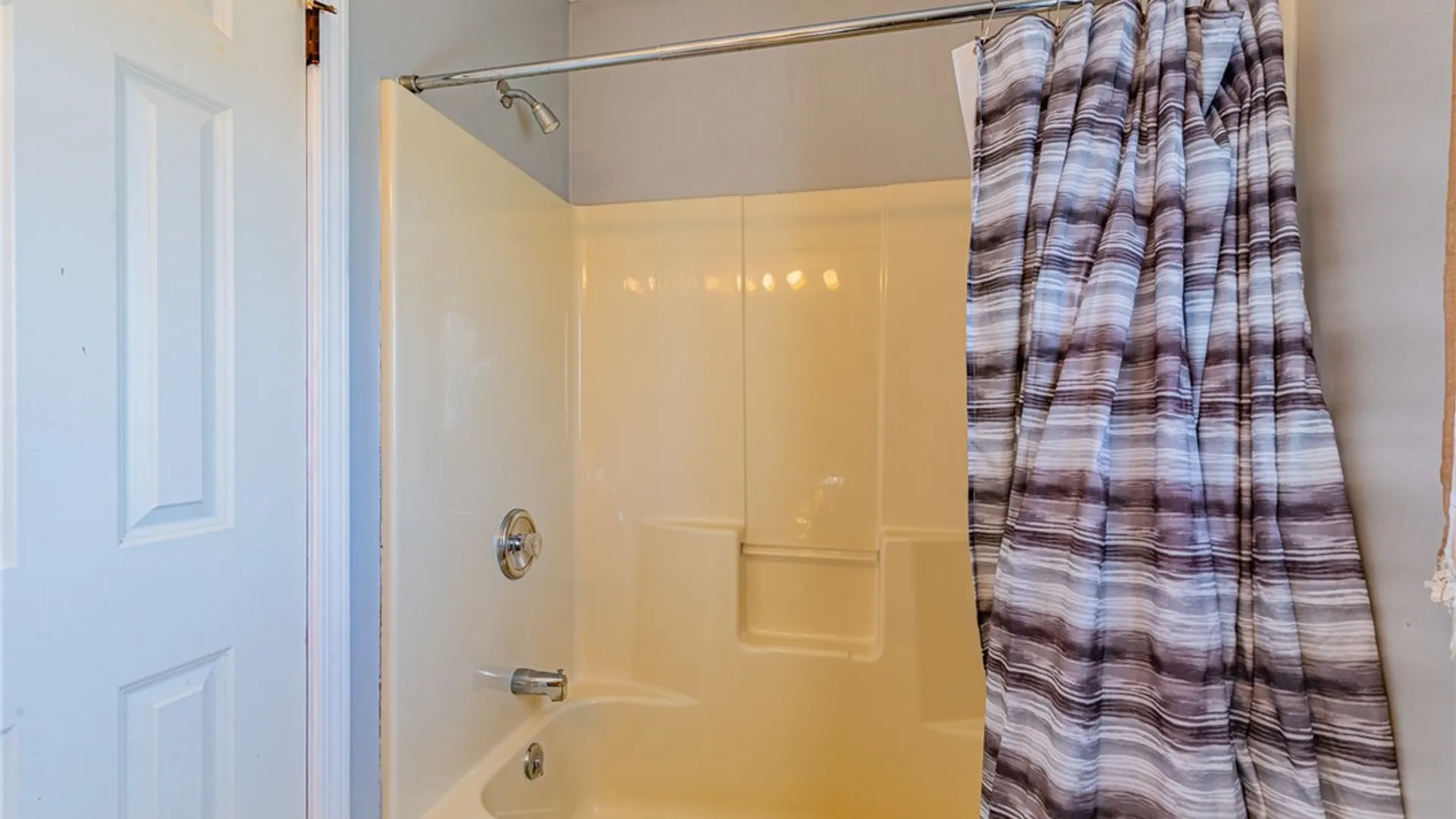 Property at 42 Cassandra Circle, Chili, NY 14428 32