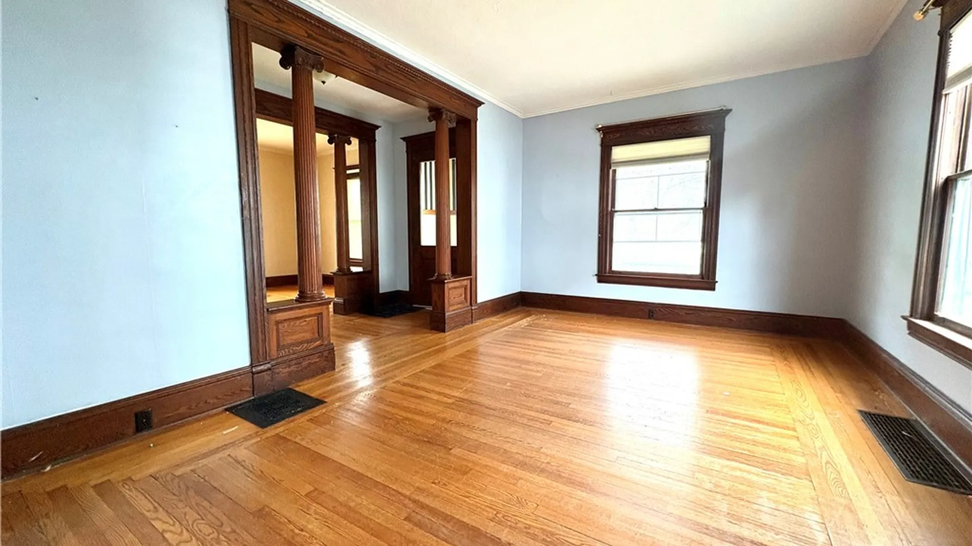 Property at 174 Genesee Street, Auburn, NY 13021 10