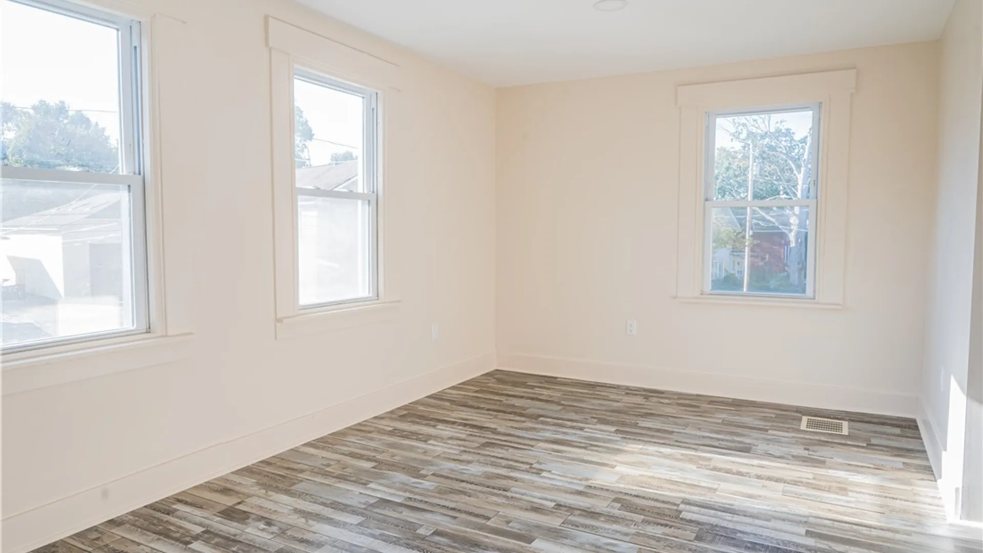 Property at 231 Willow Street, Oneida, NY 13421 27