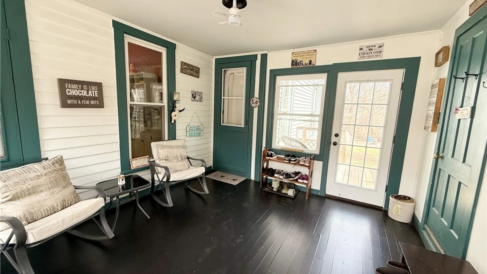 Property at 1083 Glenwood Circle, Oneida, NY 13421 3