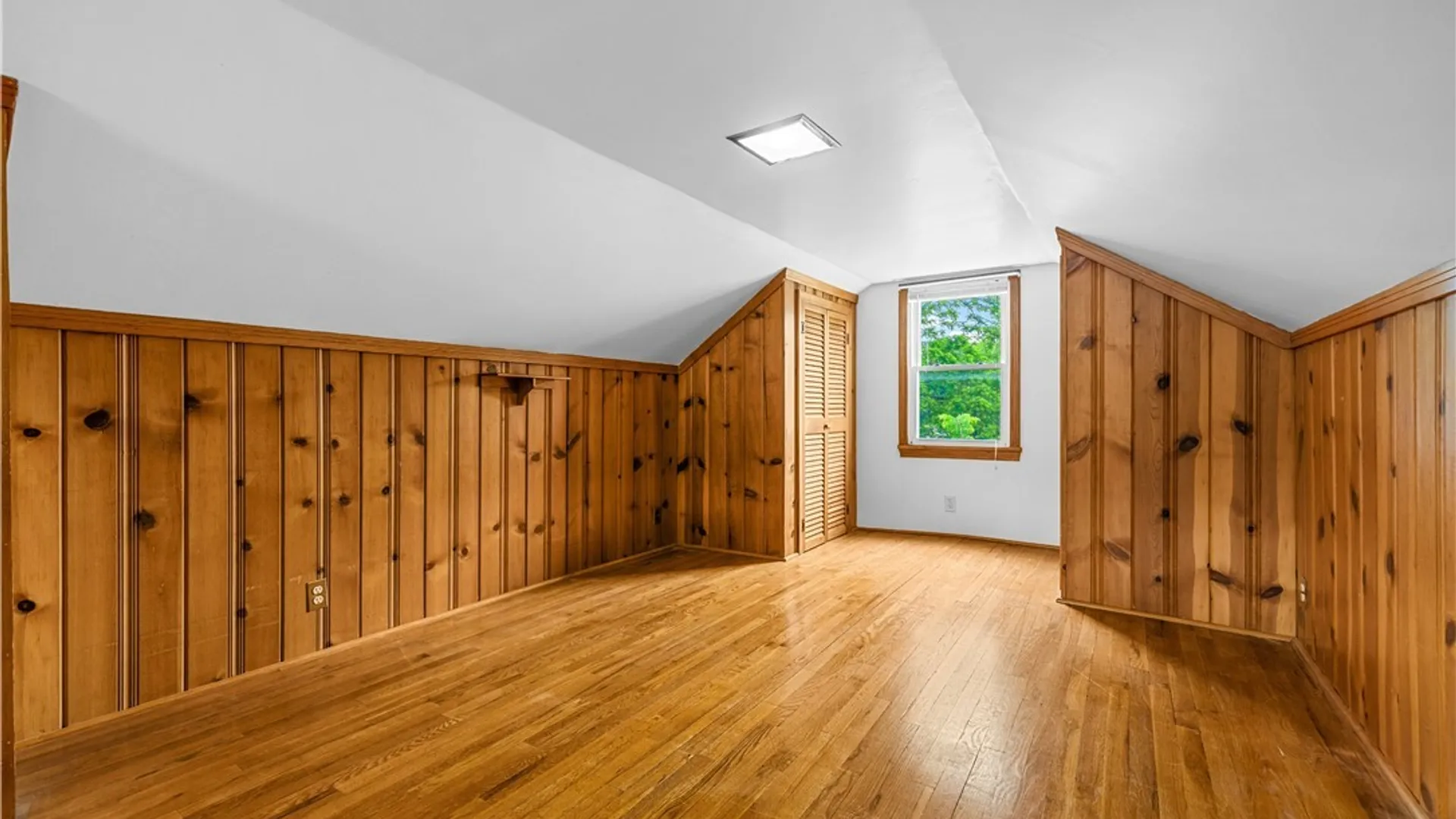 Property at 65 Sherrill Lane, New Hartford, NY 13413 28