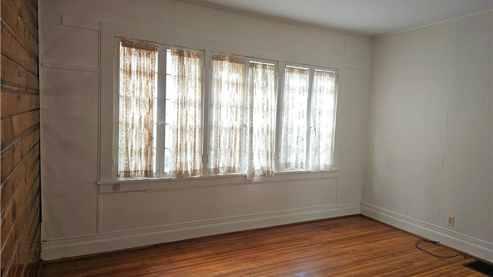 Property at 9 Rowley Street, Rochester, NY 14607 16