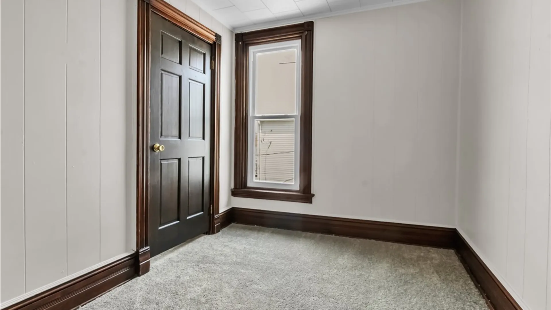 Property at 399 Fargo Avenue, Buffalo, NY 14213 30