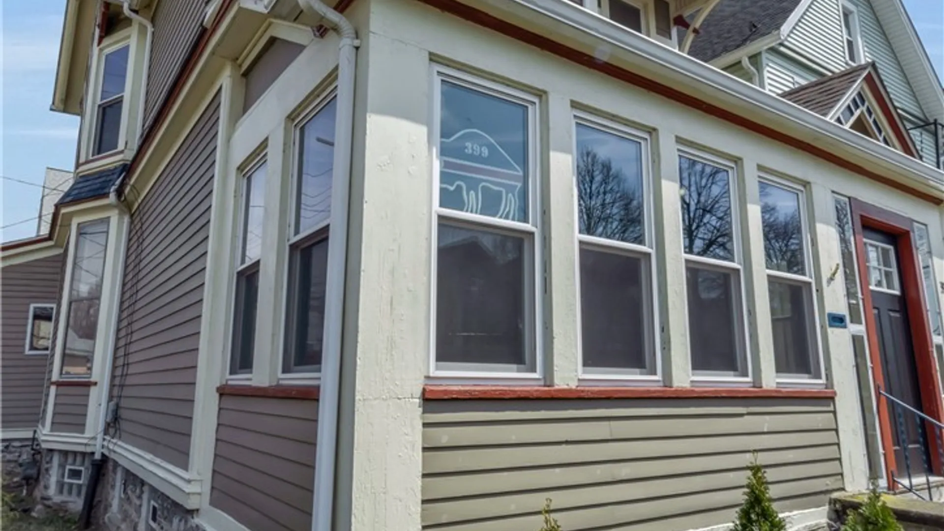 Property at 399 Fargo Avenue, Buffalo, NY 14213 5